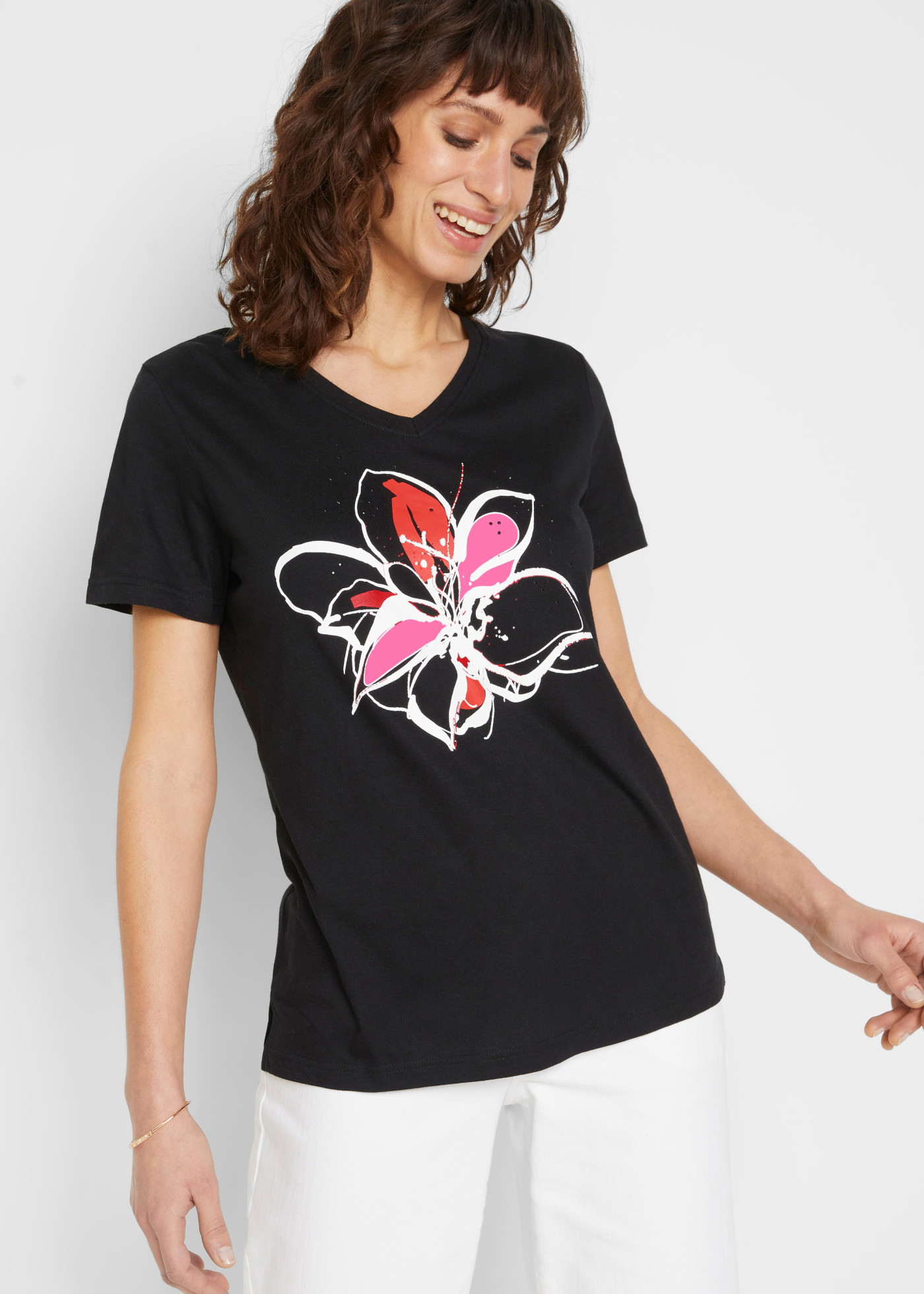 bonprix T-Shirt aus Baumwolle, mit floralem Druck, Kurzarm-Design