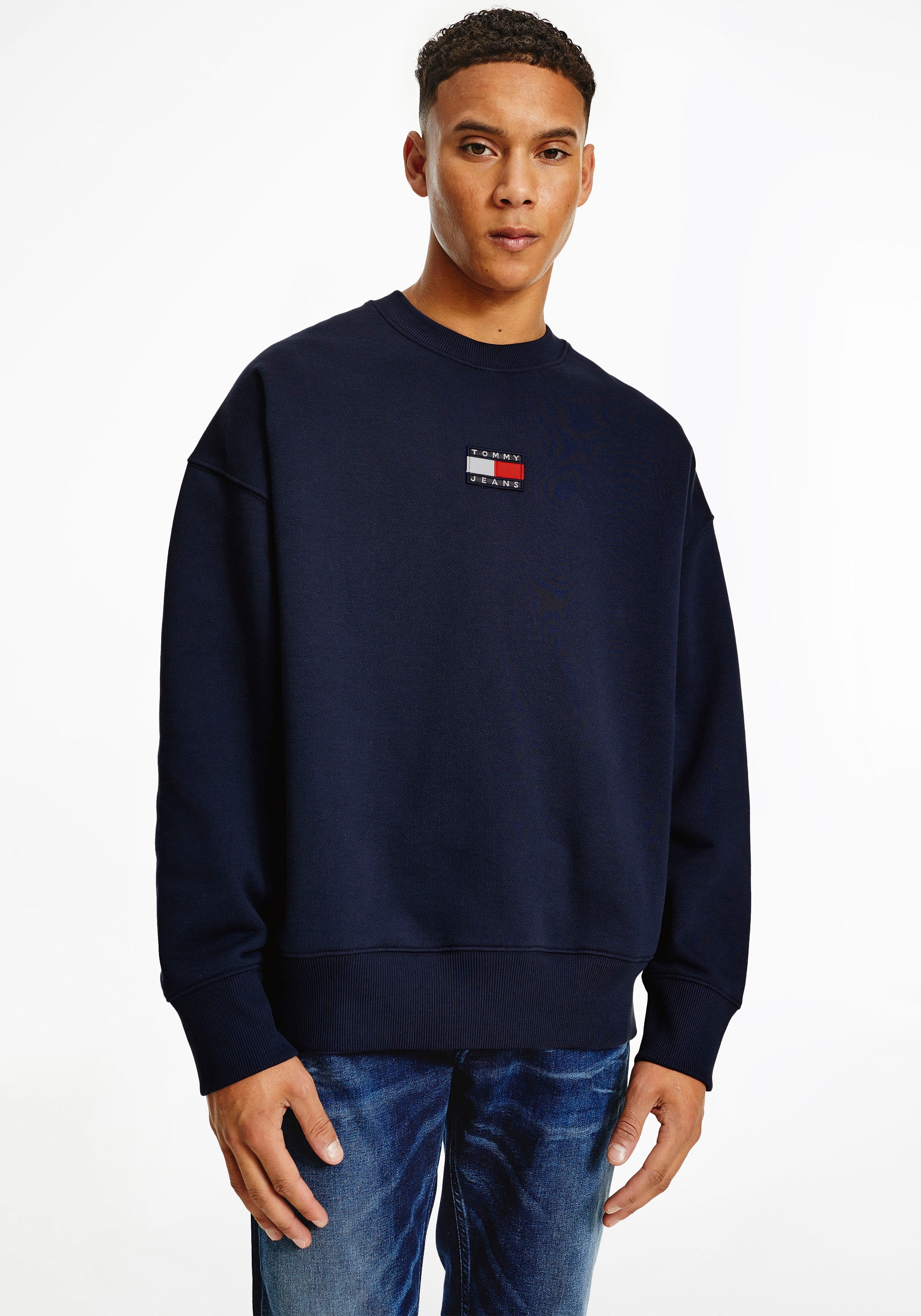 Tommy Jeans Sweatshirt BAUR ▷ TOMMY »TJM BADGE | kaufen CREW«