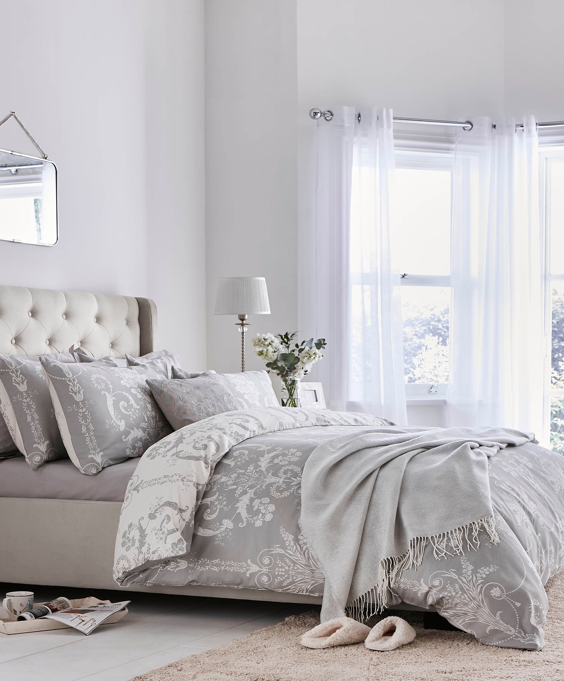 LAURA ASHLEY Wendebettwäsche "Josette, aus Baumwoll Satin," 3 tlg. mit flor günstig online kaufen