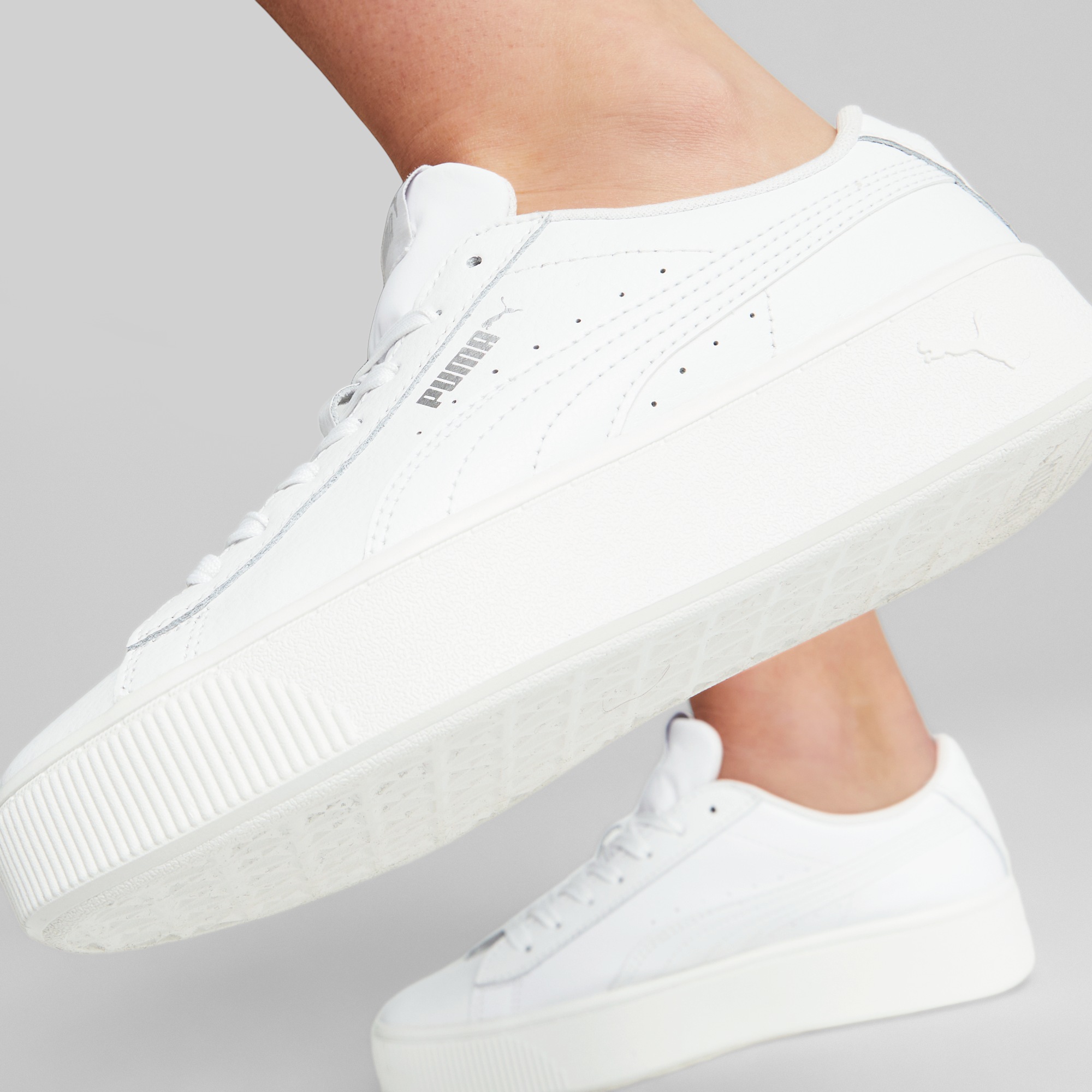 PUMA Sneaker »VIKKY STACKED L«  Obermaterial aus Leder, SOFTFOAM+ Dämpfungstechnologie