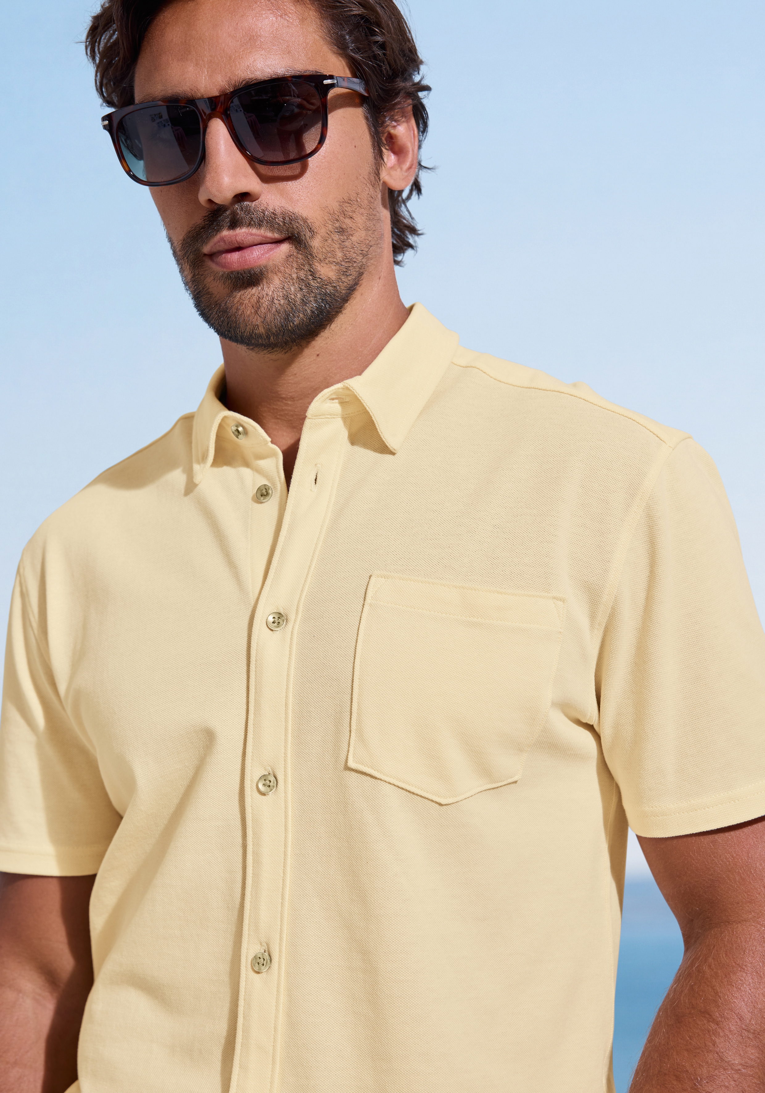 H.I.S "- leicht strukturiertes Piqué Hemd aus angenehmer Shirt-Qualität" klassischer Kragen, tonige Knöpfe, weiche Baumwoll-Pikee-Qualität