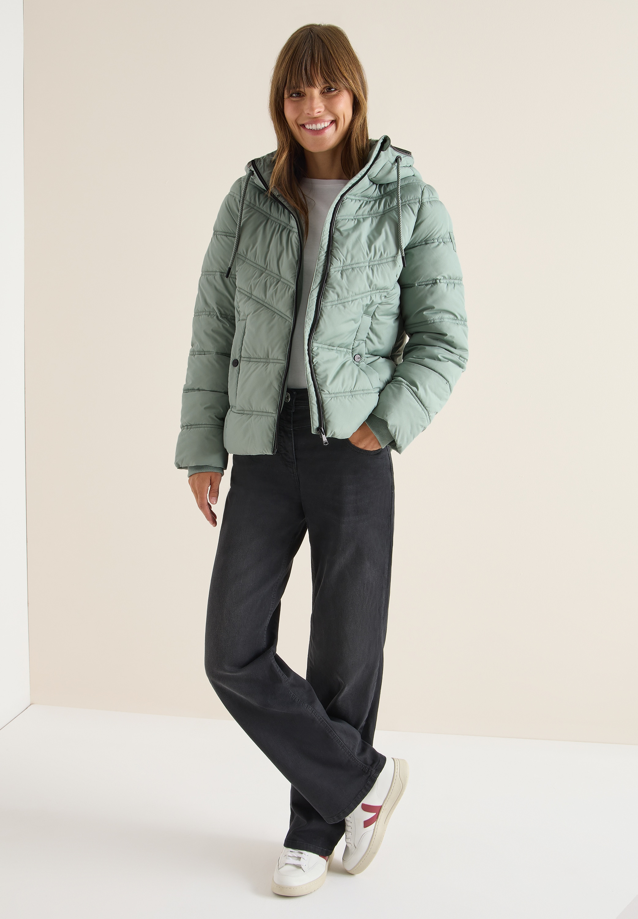 Cecil Steppjacke, mit Kapuze, mit Kapuze