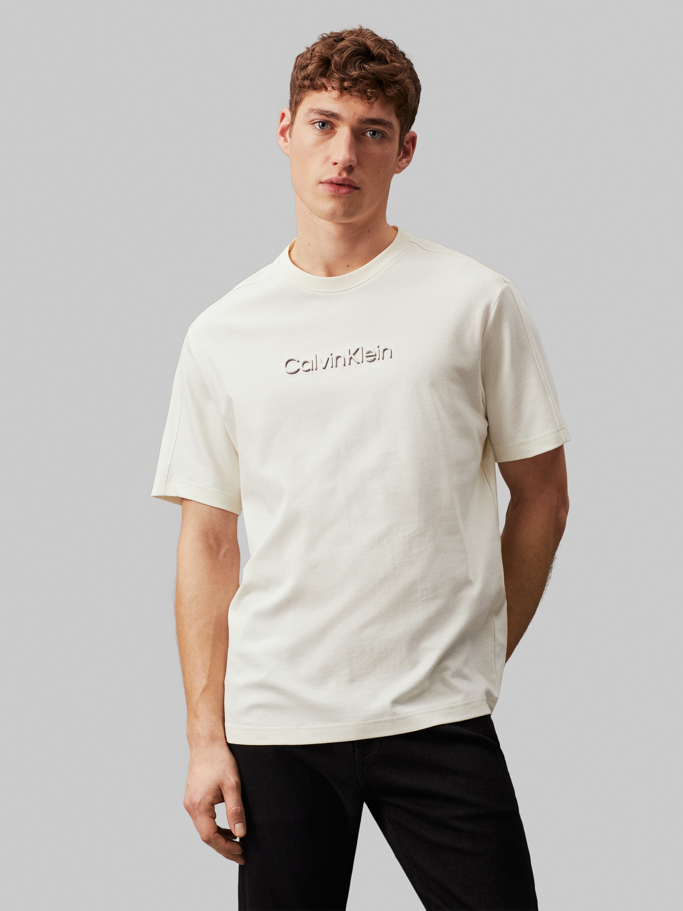 Calvin Klein T-Shirt "SHADOW EMBOSSED LOGO T-SHIRT", mit Logoschriftzug günstig online kaufen