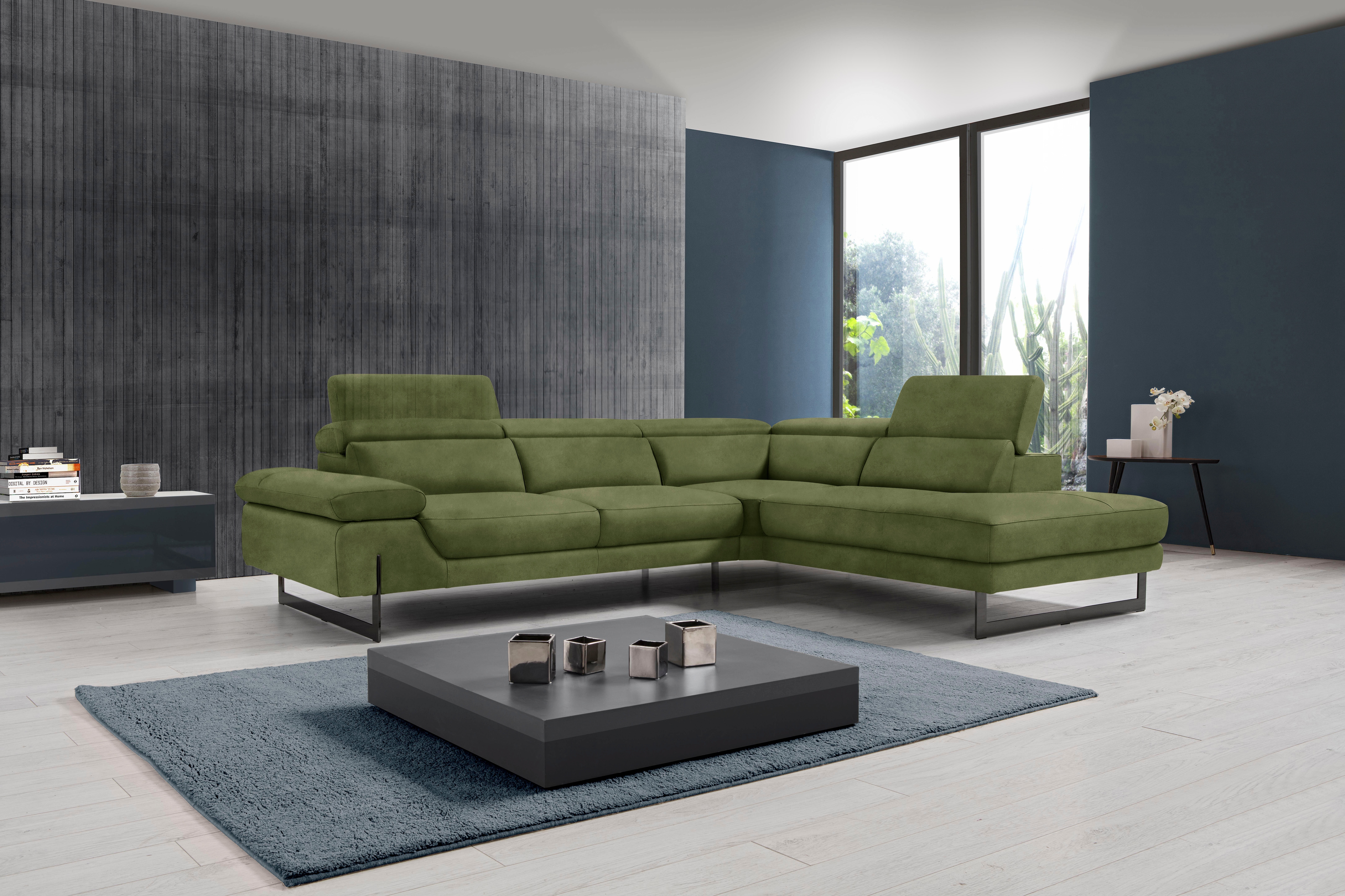 Egoitaliano Ecksofa "Queenie, extravagantes Sofa mit erstklassigem Sitzkomfort, L-Form" mit verstellbarer Armlehne und Kopfteilen für Wohlfühlkomfort
