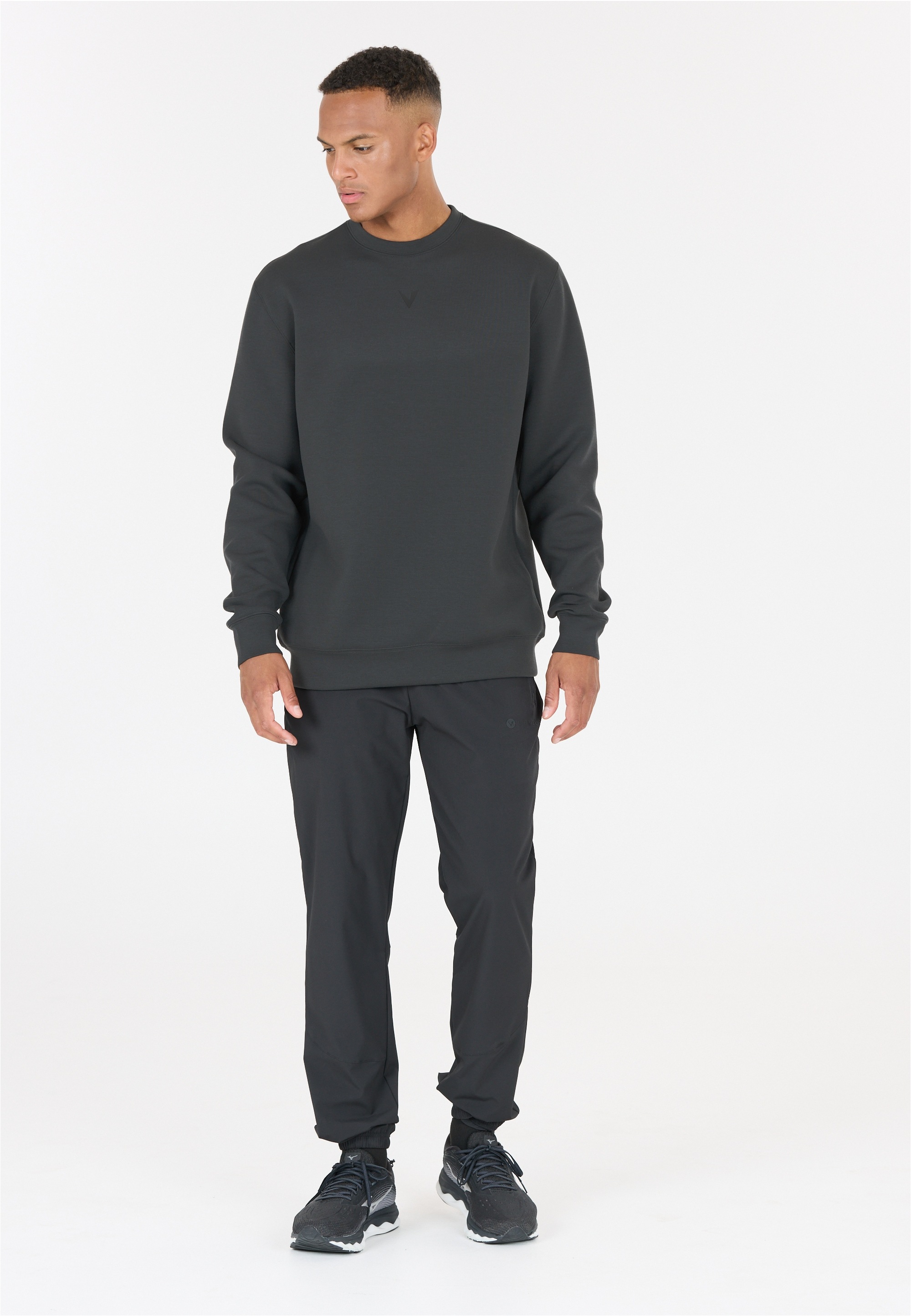 Virtus Sweatshirt »Taro«, im angesagten Crewneck-Design