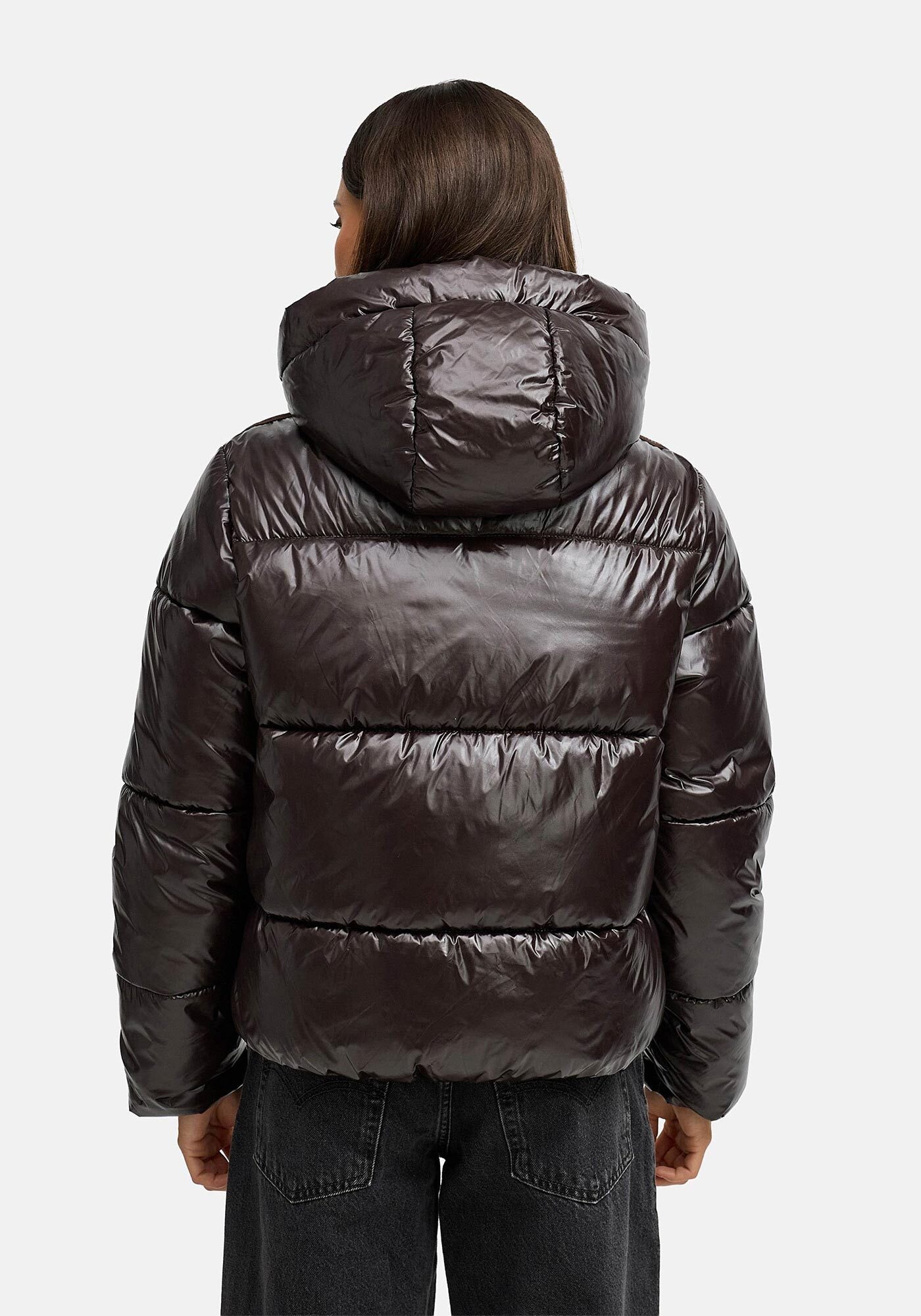 Marikoo Winterjacke »Skyraa«, Leicht glänzendes Obermaterial mit moderner Steppung