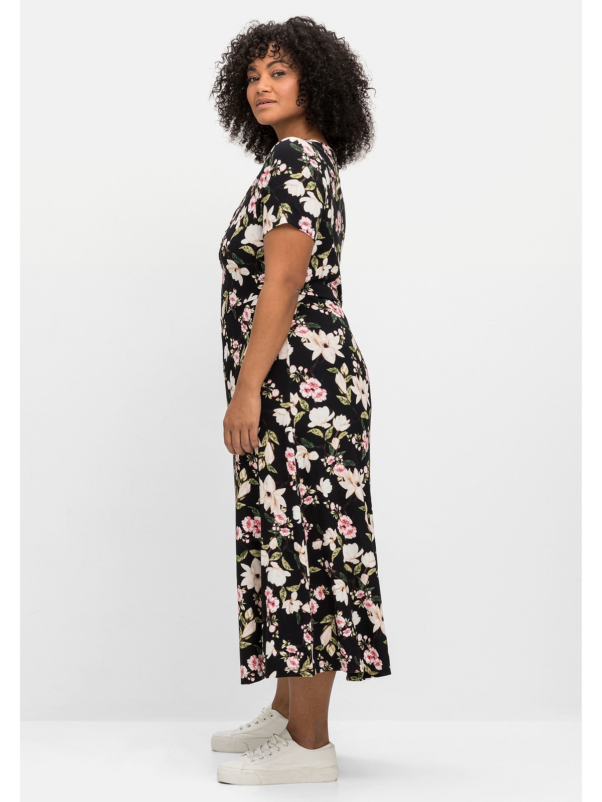 sheego by Joe Browns Jerseykleid »Große Größen«, in Midilänge, mit Blumendruck