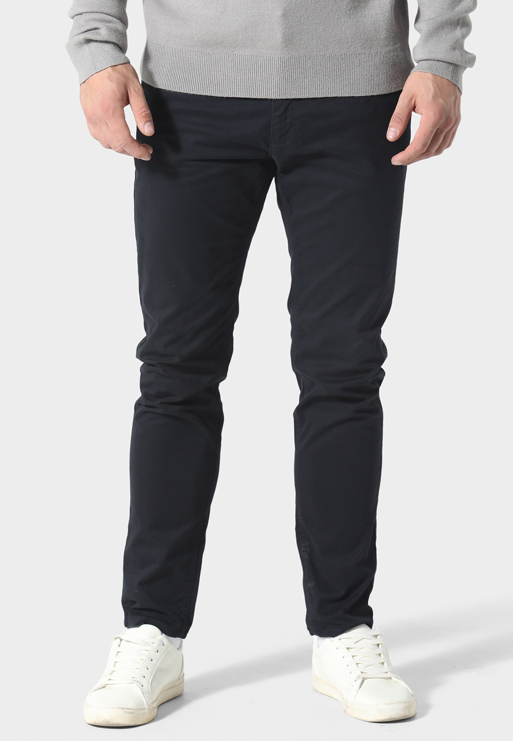 883Police Bequeme Jeans »883 Police SARABIA CHINO PANTS«