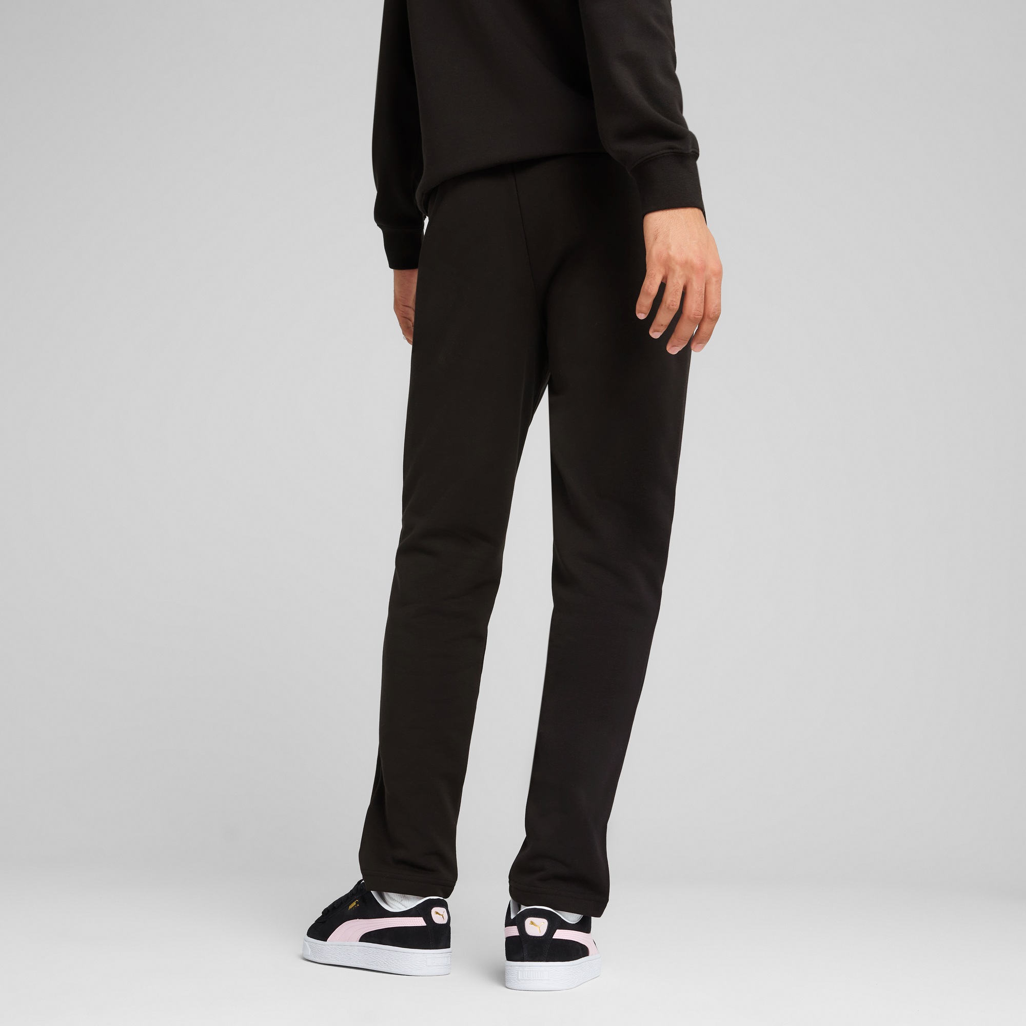 PUMA Trainingshose "ESS NO. 1 LOGO SWEATPANTS TR OP", Jogginghose, weiche F günstig online kaufen