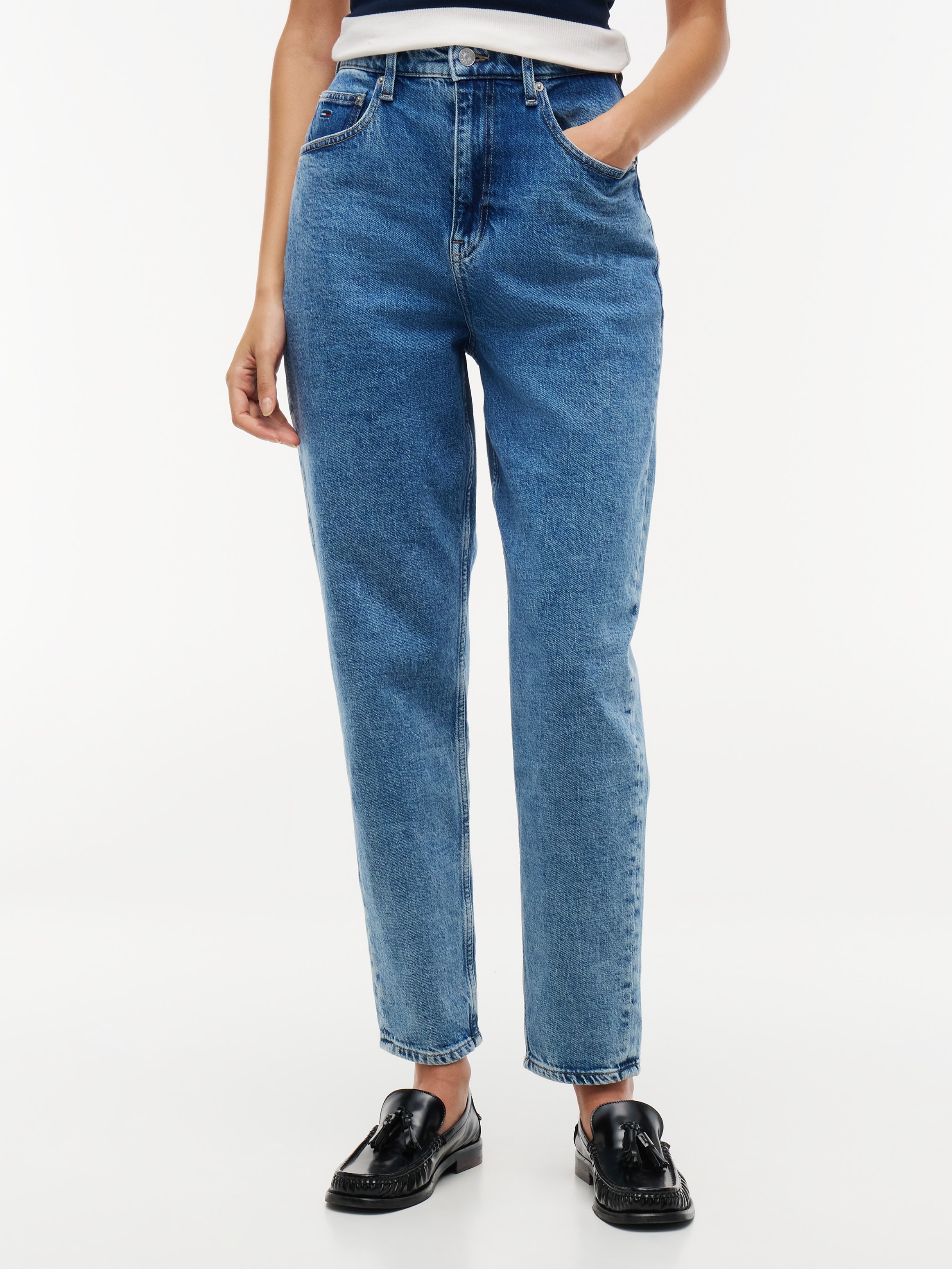 Tommy Jeans Mom-Jeans "90S MOM HIGH TAPERED BJ4138" Baumwollmischung