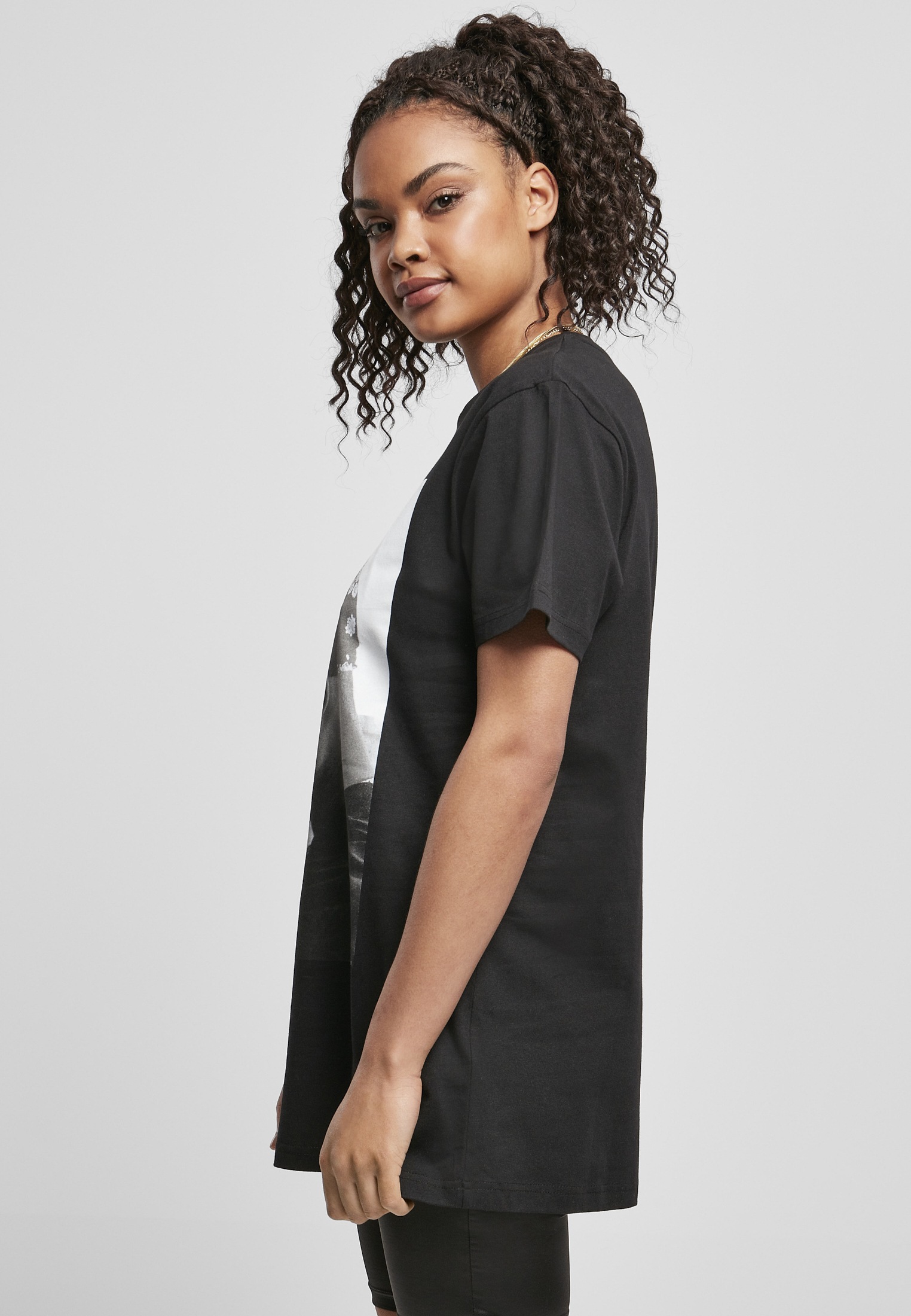 MisterTee T-Shirt »MisterTee Damen Ladies 2Pac F*ck The World Tee«, (1 tlg.)