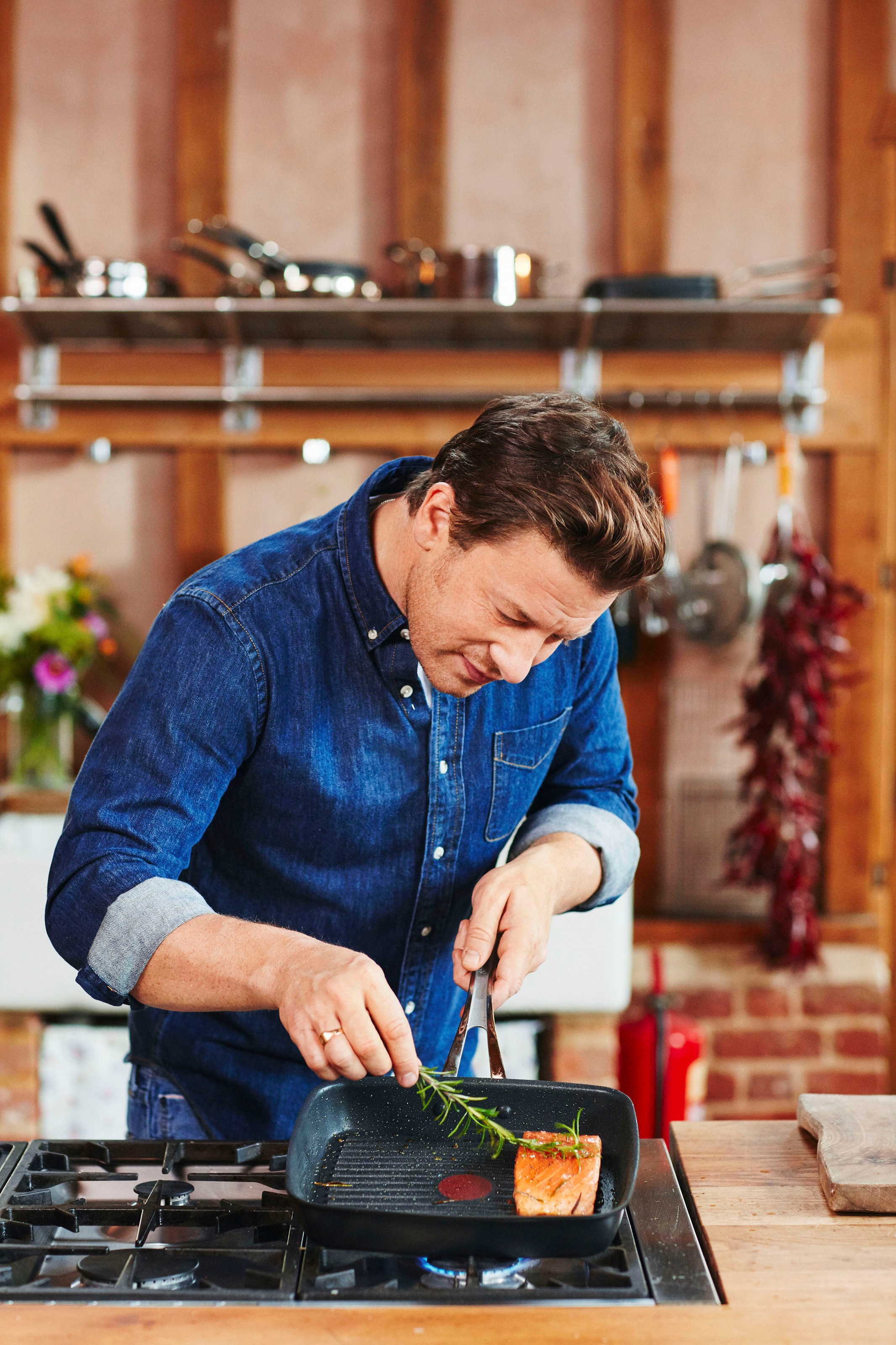 Grillpfanne TEFAL "Jamie Oliver Cooks Classic", schwarz, B:30,1cm H:12,1cm L:50,6cm Ø:30cm, Pfannen, Thermo-Signal, für alle Herdarten inkl. Induktion, 23x27 cm 4