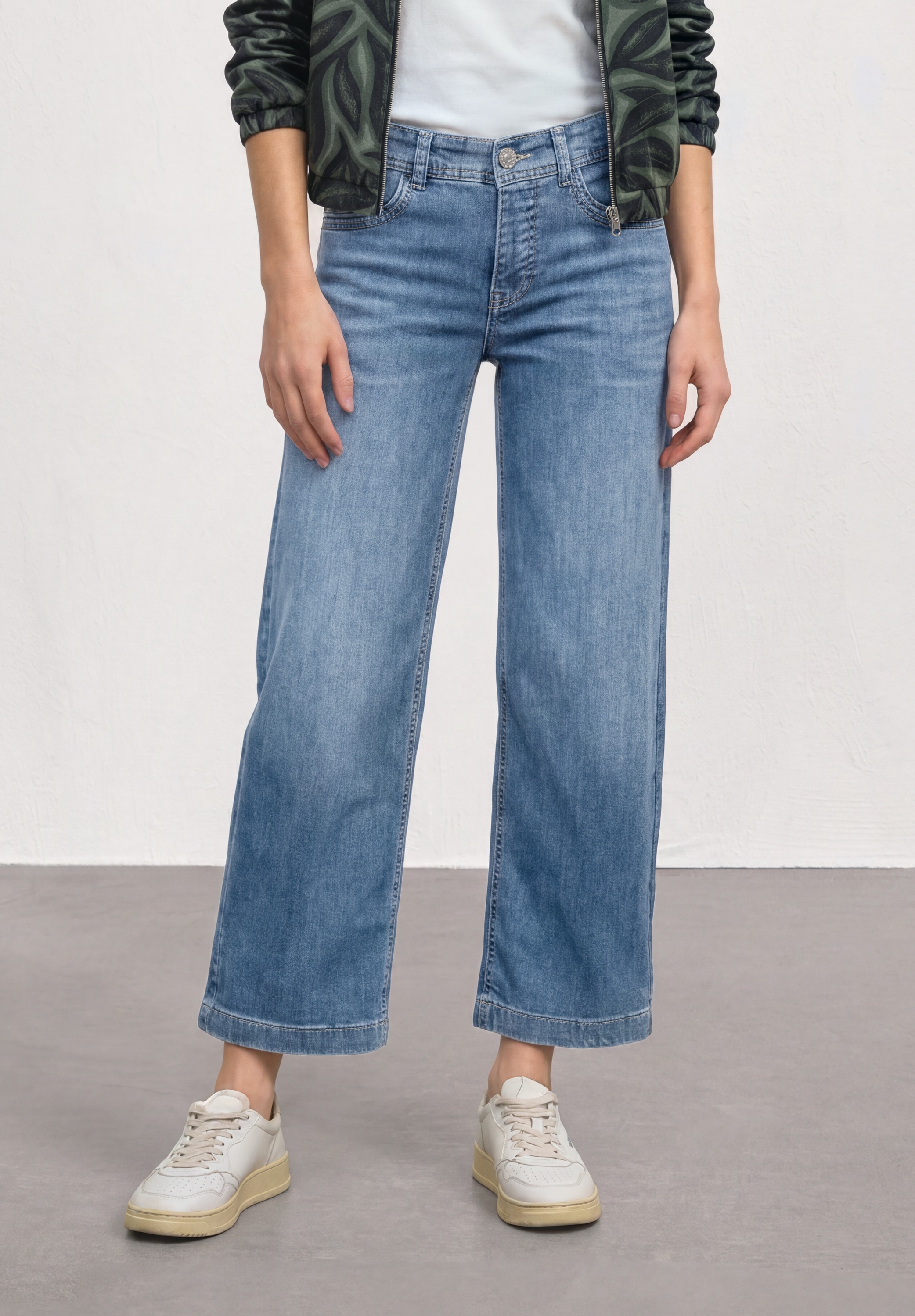 STREET ONE Loose-fit-Jeans im Loose Fit