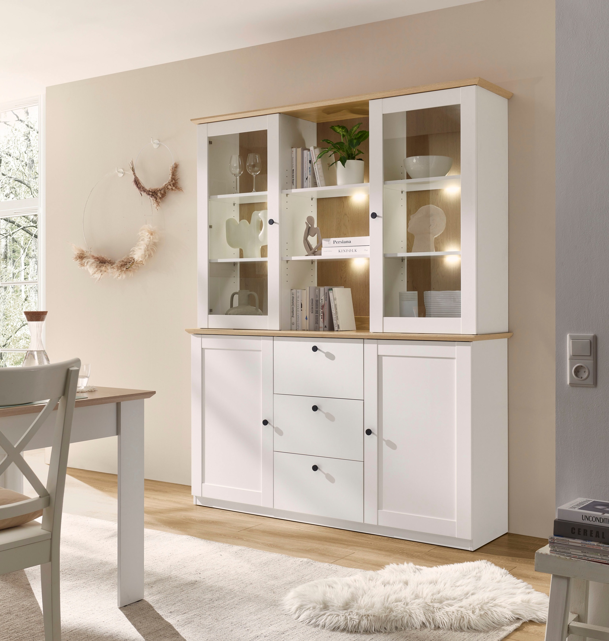 OTTO home Buffet »Brest, Hochschrank im Landhausstil, Schrank, Küchenschrank« schwarze Metallgriffe, viel Stauraum, Glastüren, 164 cm breit