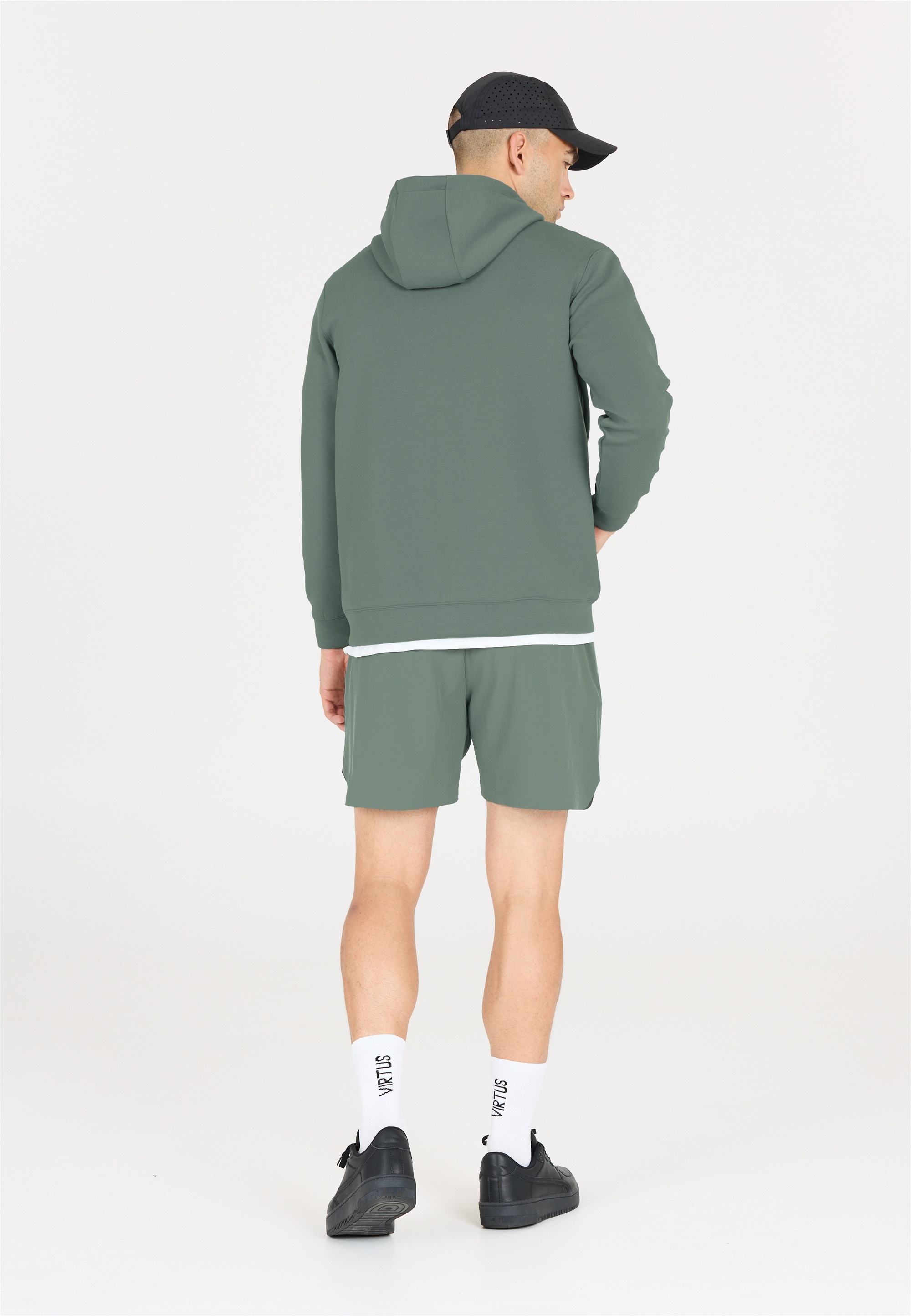 Virtus Sweatshirt »Taro«, in angenehm weicher Qualität