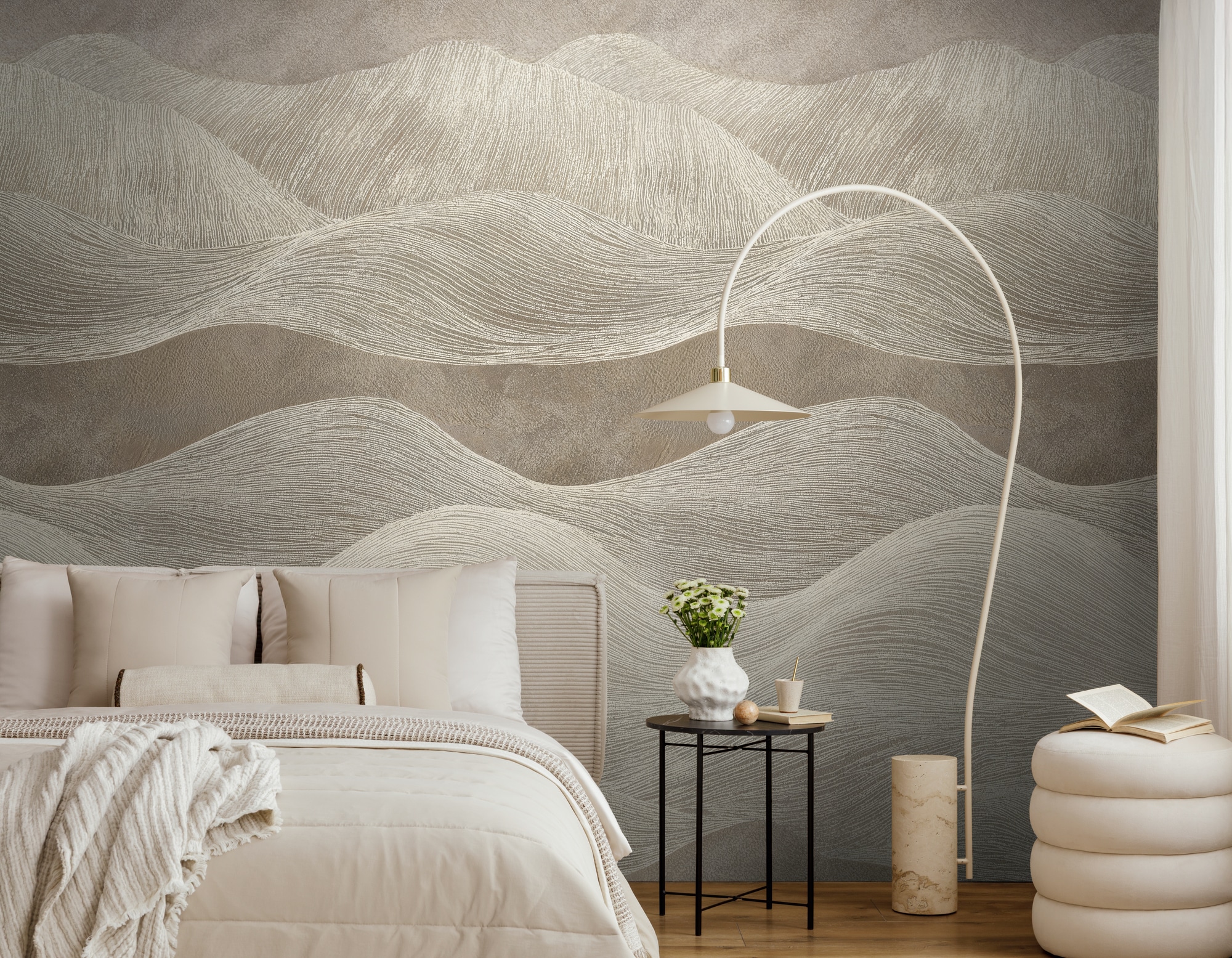 living walls Fototapete »The Wall 4 Structures – Atmosphärische Berglandschaft Vlies-Fototapete« Motiv | matt | naturalistisch leicht strukturiert Atmosphärische Berglandschaft mit atmosphärischer Tiefe