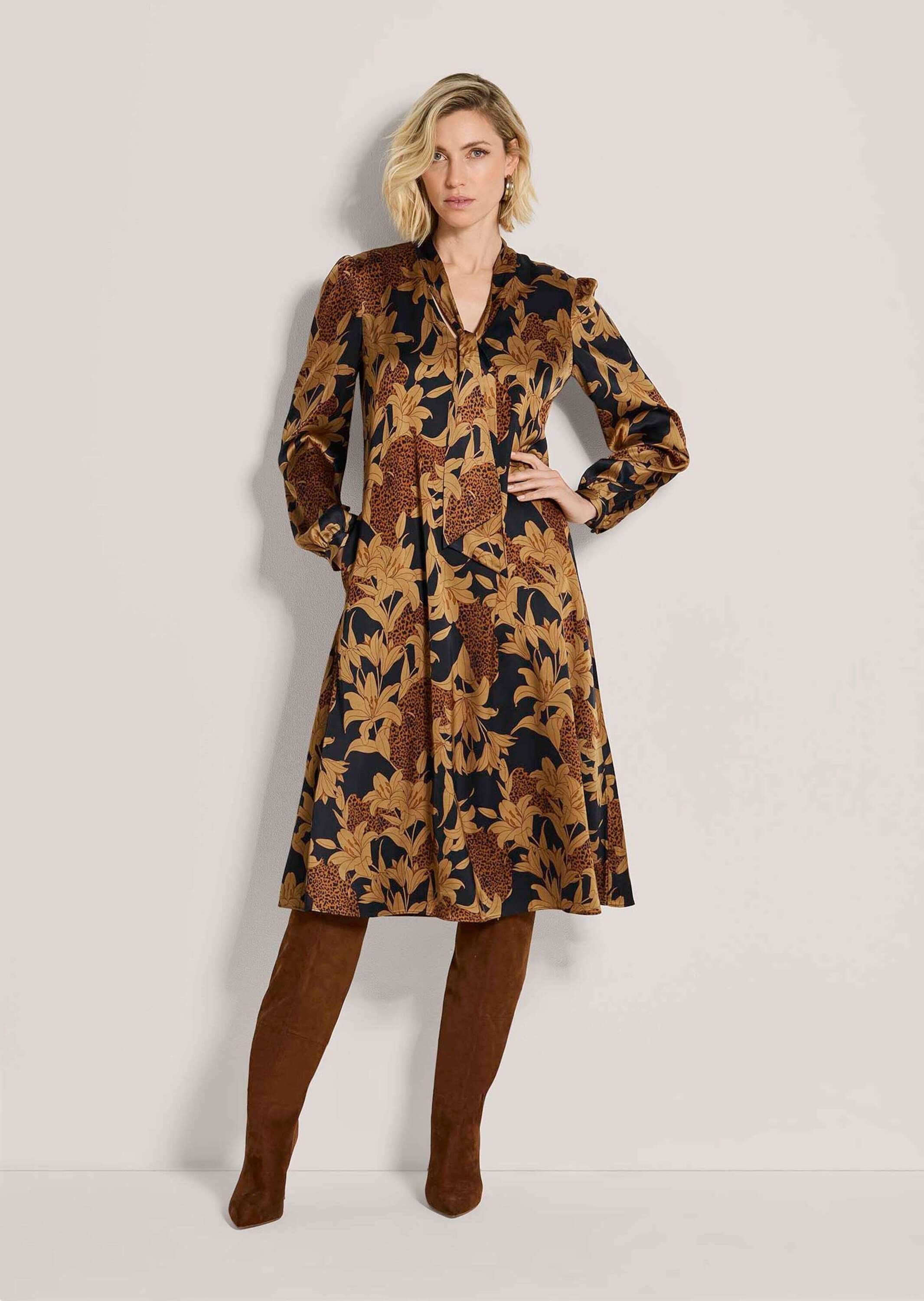 MADELEINE Midikleid »Kleid Schluppenkleid mit Blütenprint« Ohne Tasche