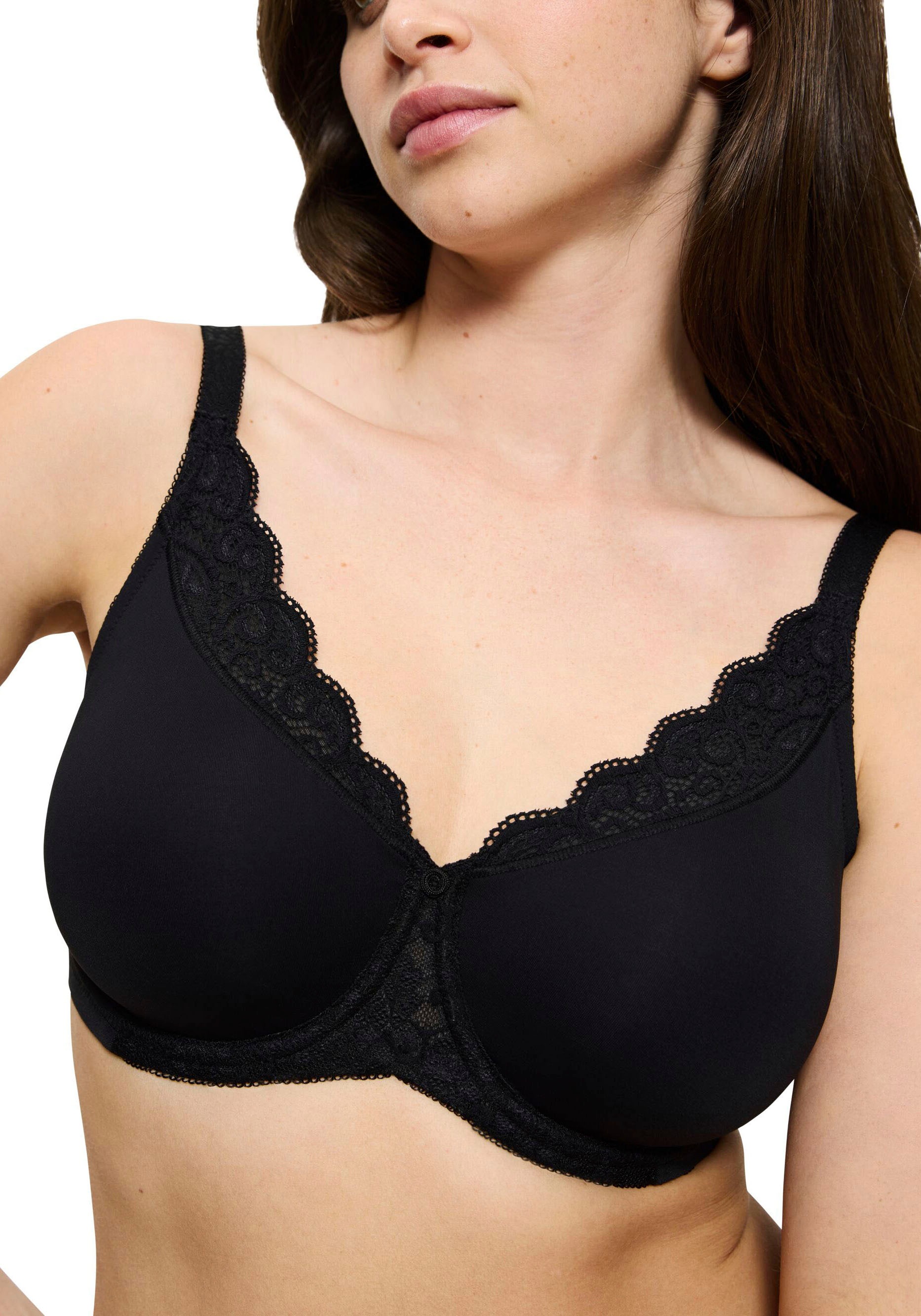 Thumbnail - Triumph Minimizer-BH "Amourette" verkleinert die Brust optisch um eine Cup-Größe