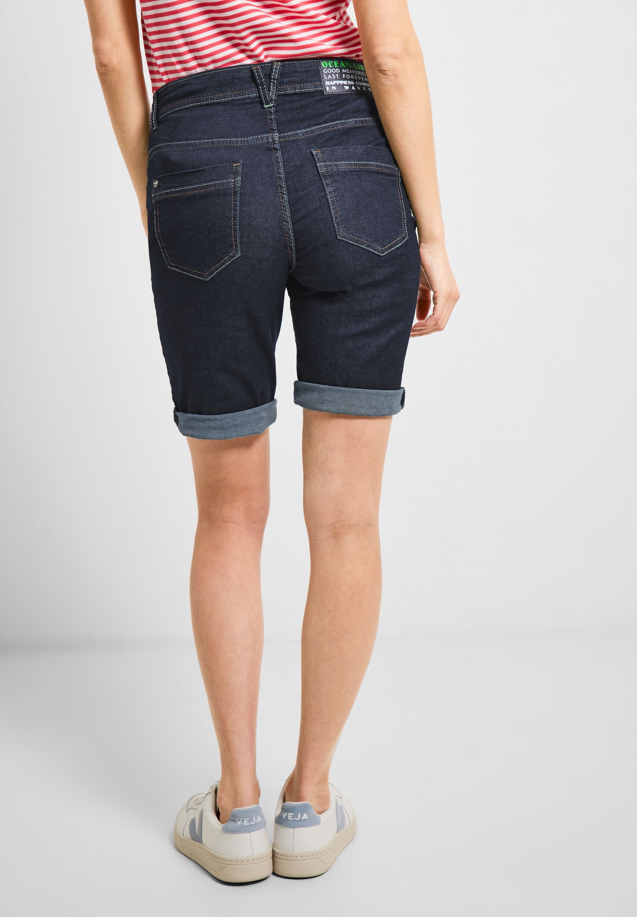 Cecil Loose-fit-Jeans, in dunkelblauer Waschung