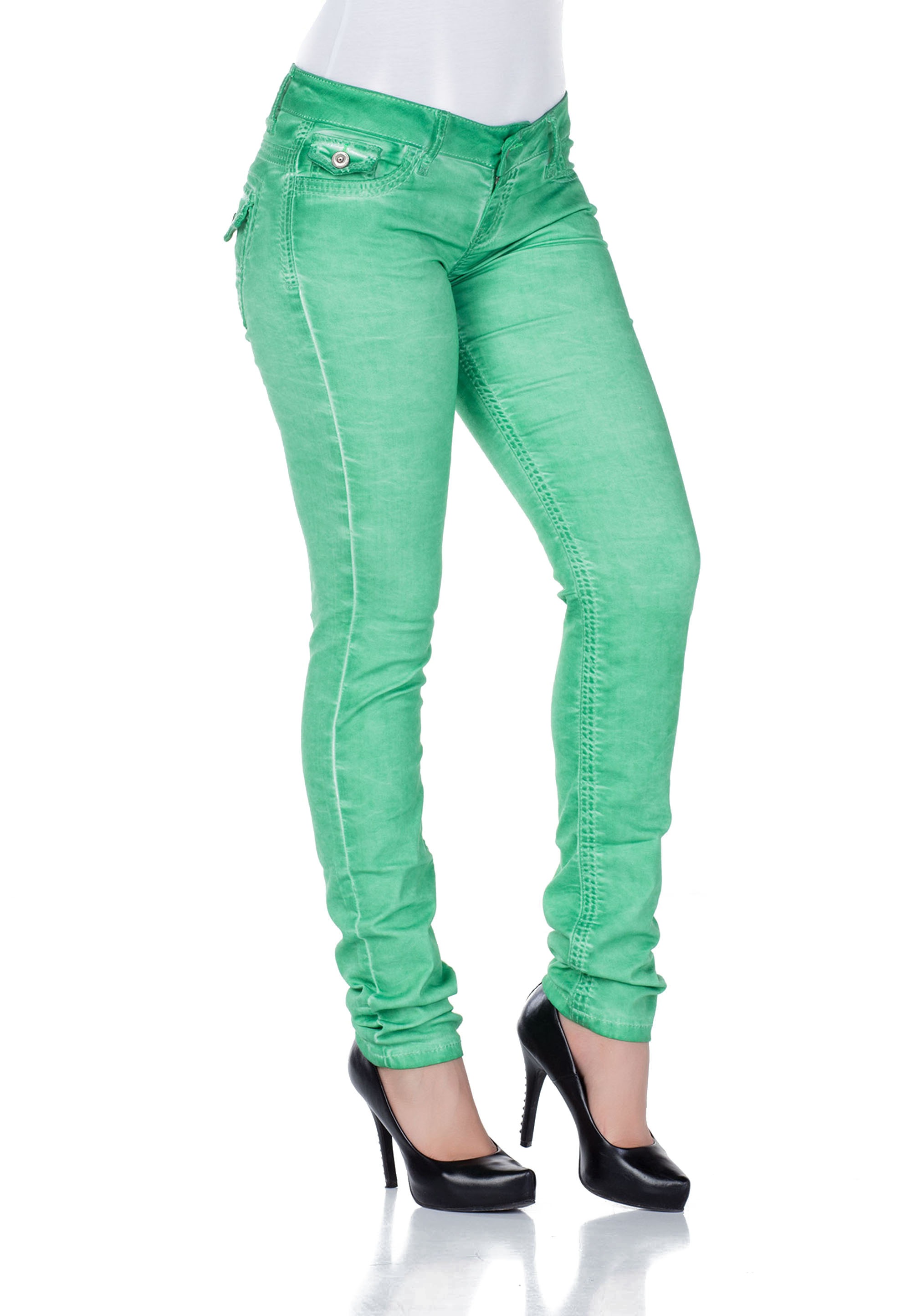 Cipo & Baxx Slim-fit-Jeans, mit figurbetontem Slim Fit-Schnitt