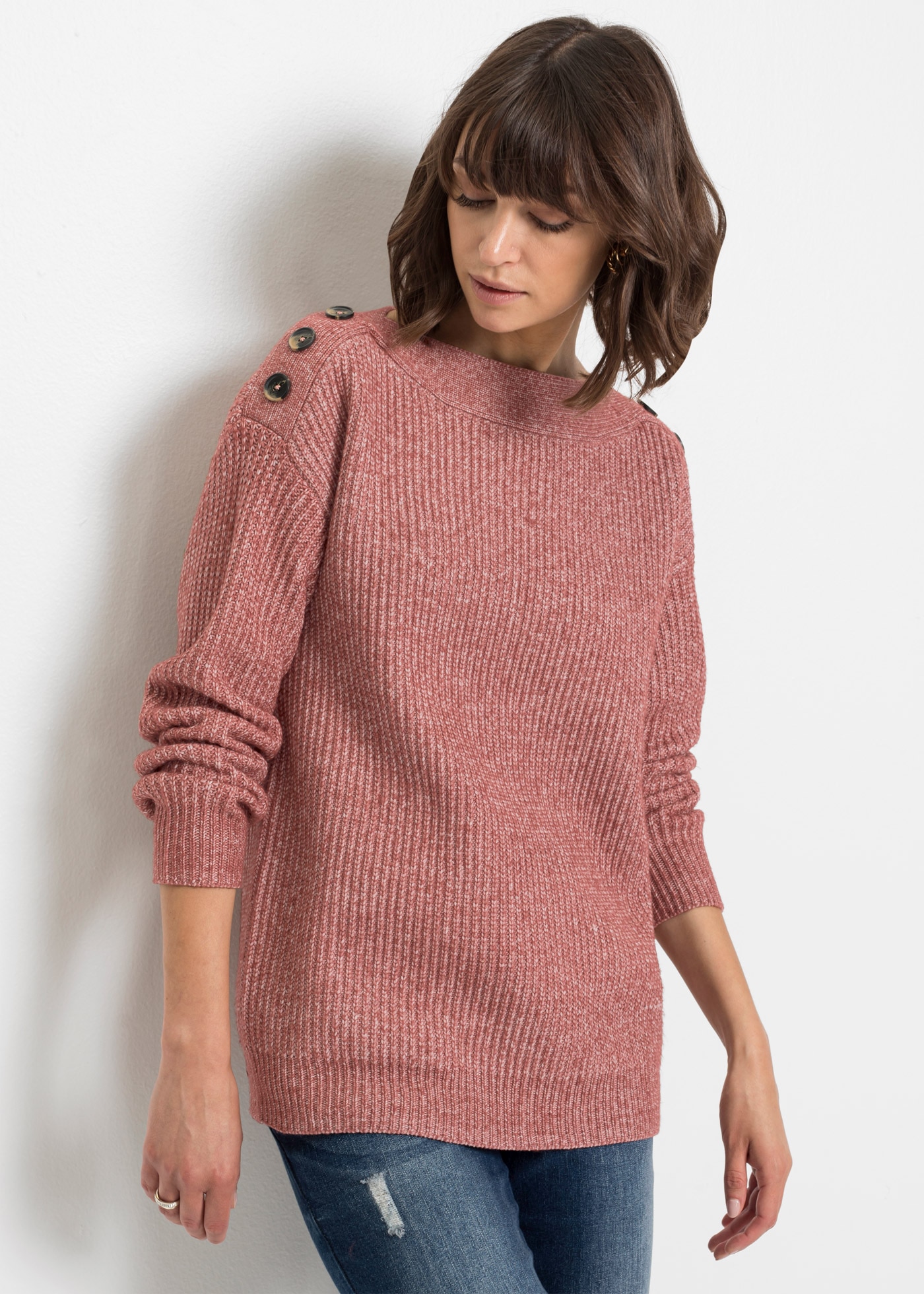 bonprix Strickpullover "Pullover mit Knöpfen" in Melange-Optik, leicht überschnittene Schultern mit Knopfverzierung