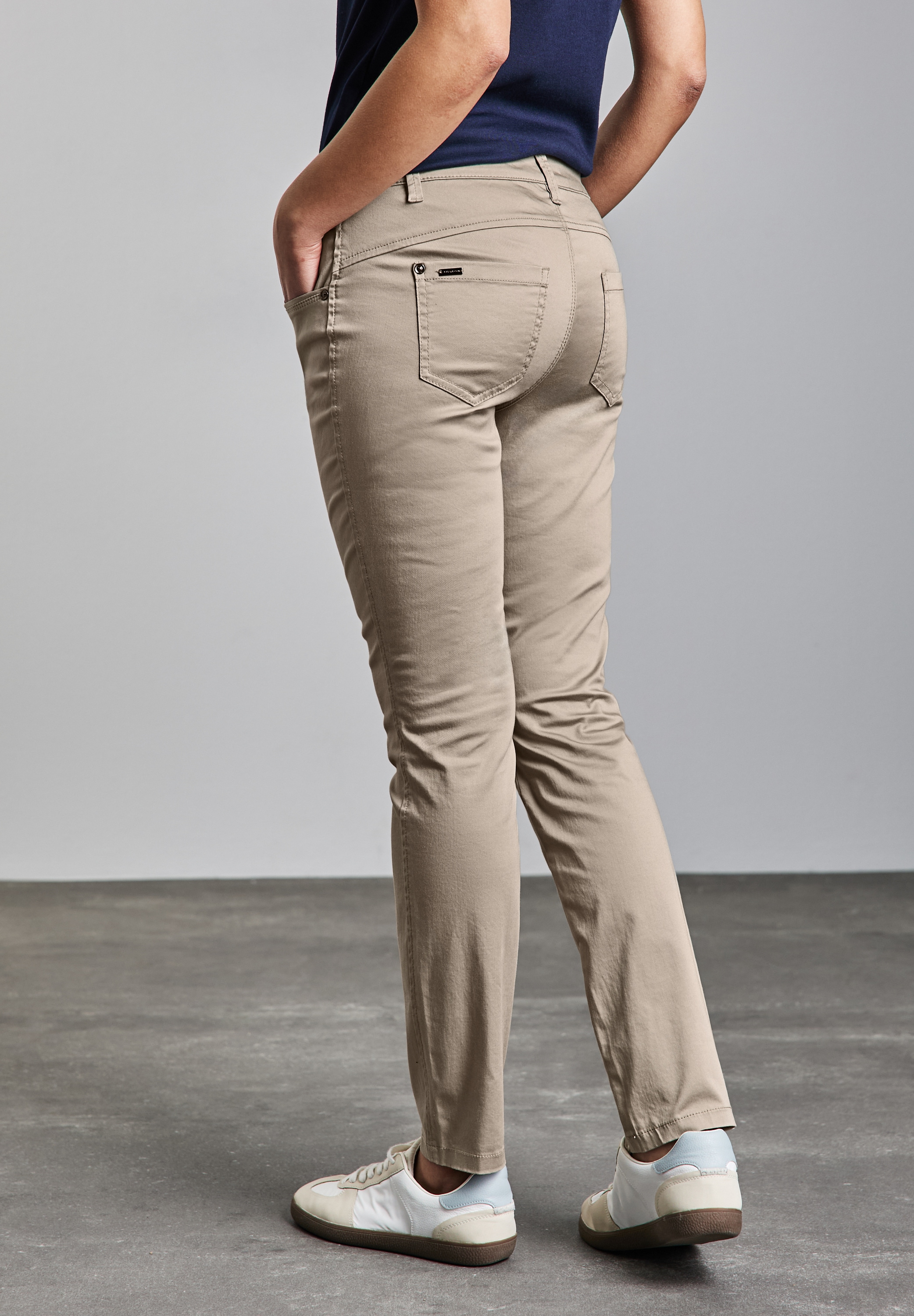 STREET ONE Chinohose, Middle Waist