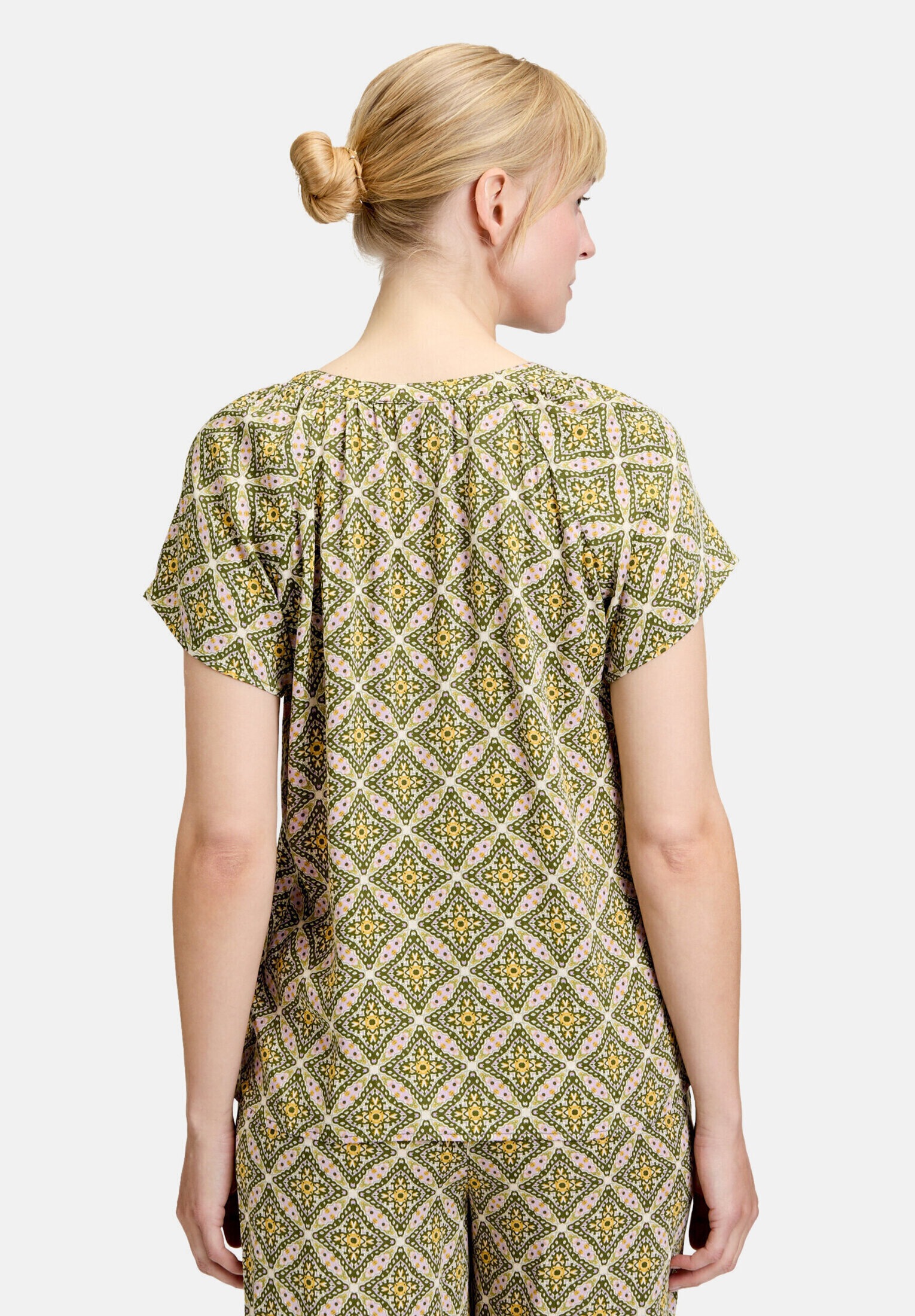 Cartoon Shirtbluse »Damen mit Muster«