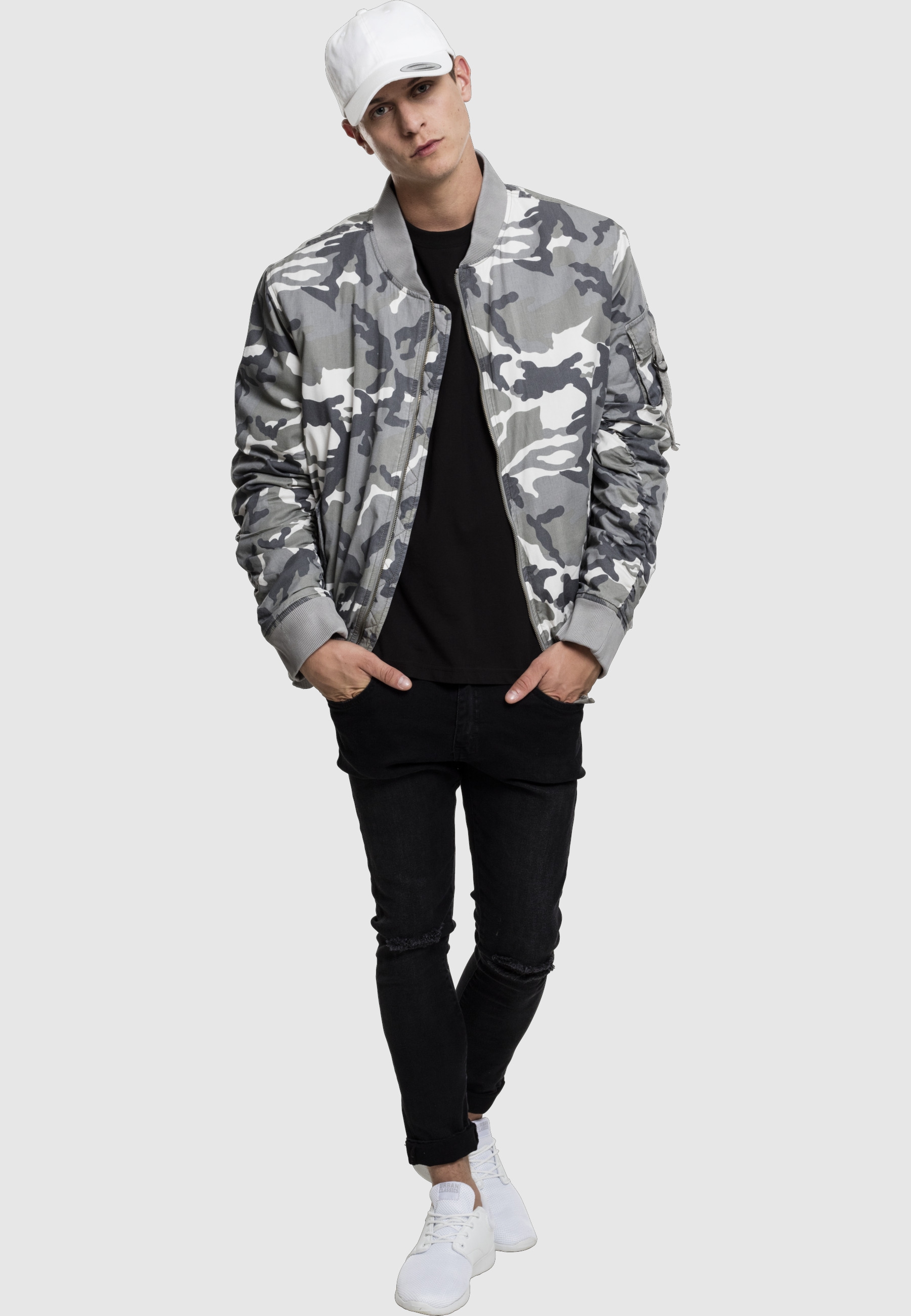 URBAN CLASSICS Bomberjacke »Urban Classics Herren Vintage Camo Cotton Bomber Jacket« 1 Stk. tlg. ohne Kapuze