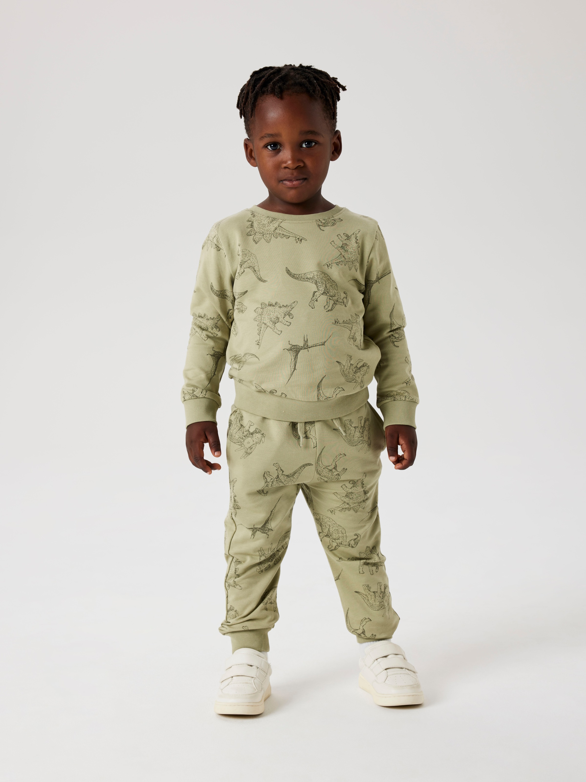 Name It Sweatpants »NMMVARON AOP SWT PANT UNB NOOS«
