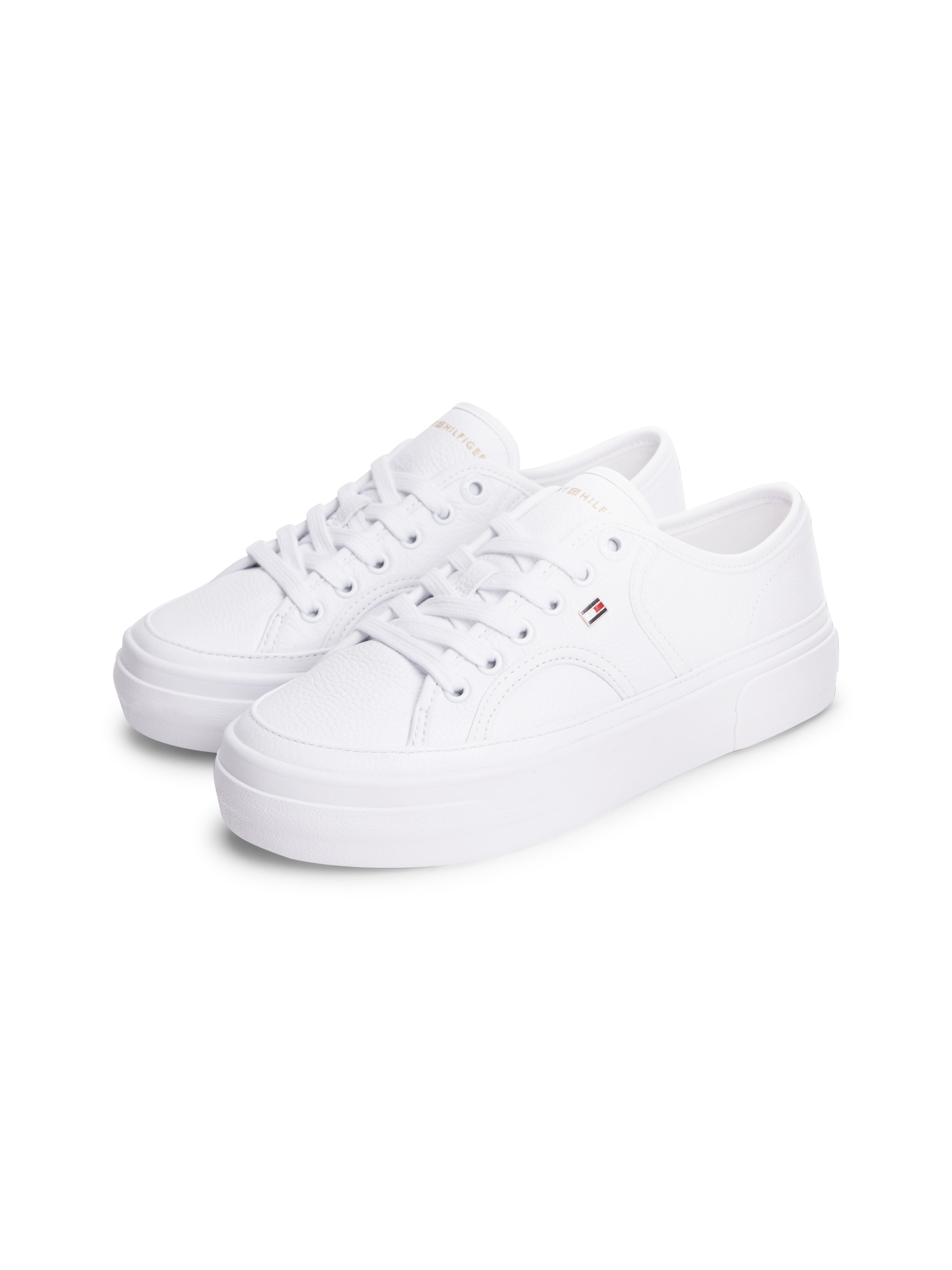 Tommy Hilfiger Plateausneaker "PLATFORM VULC SNEAKER PIPING LTR" Freizeitschuh, Halbschuh, Schnürschuh mit seitlichem Flaggen-Element