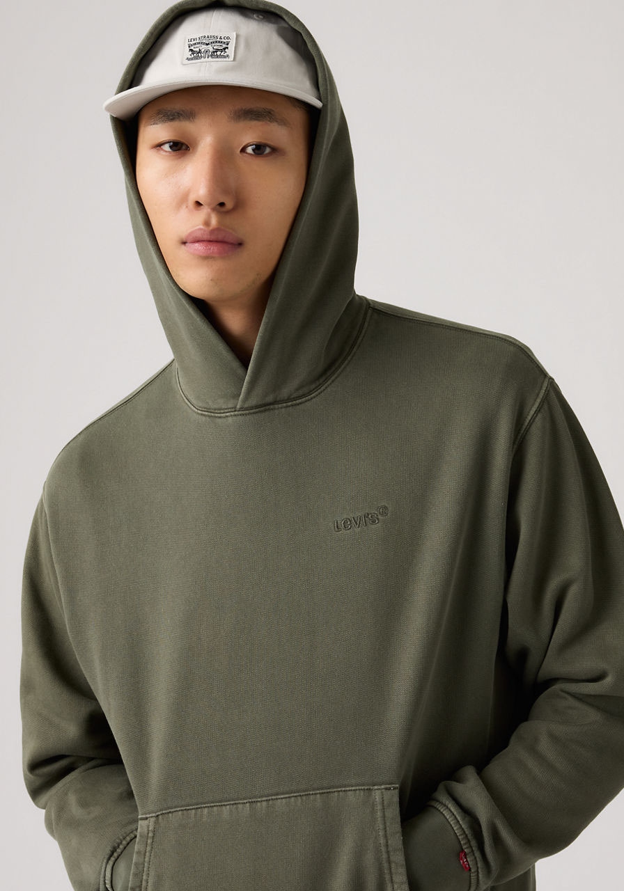 Levi's® Hoodie »THE AUTHENTIC HOODIE«, mit kleiner Ton-in-Ton Logostickerei auf der Brust

