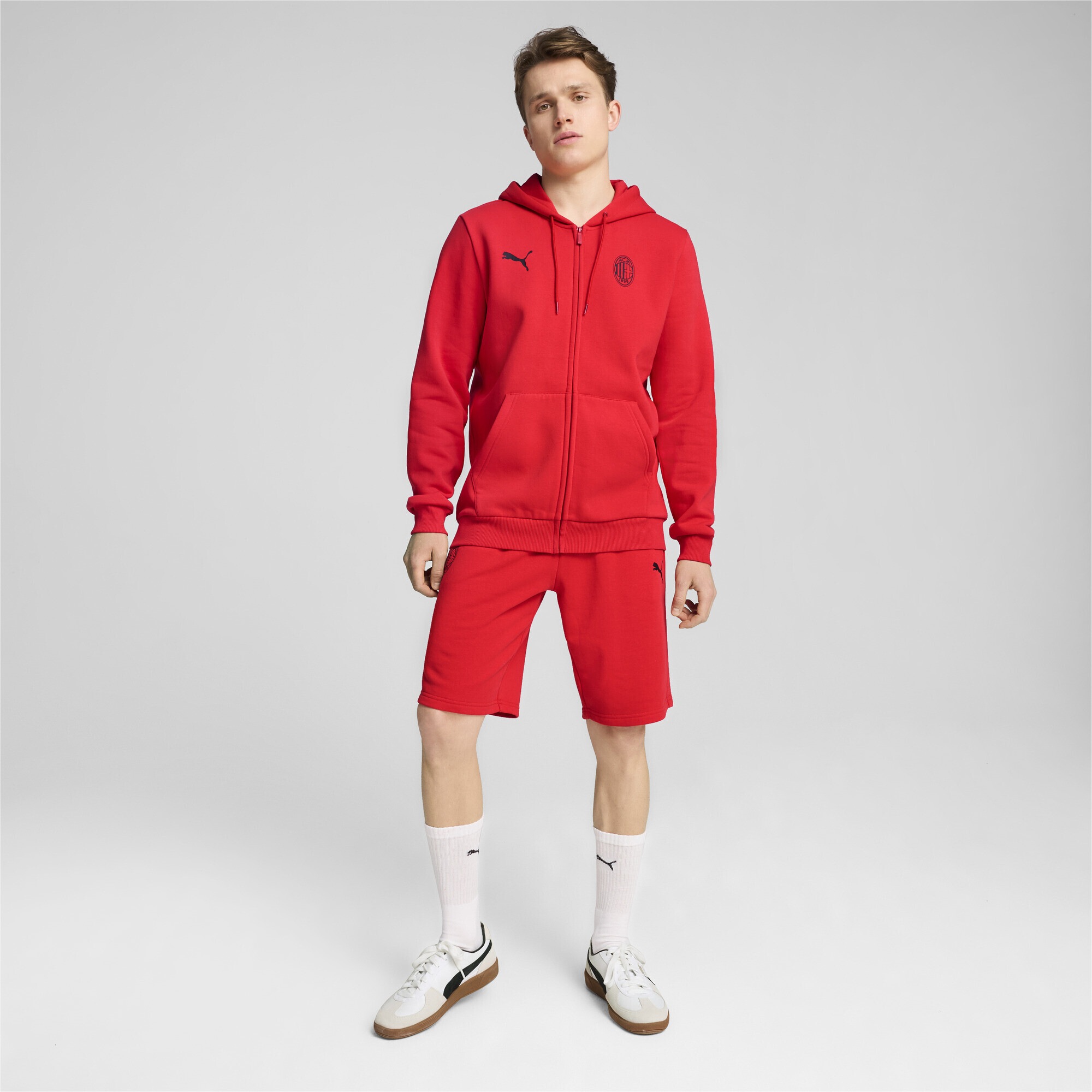 PUMA Sweatjacke "AC Milan ftblESSENTIALS Kapuzenjacke Herren" günstig online kaufen