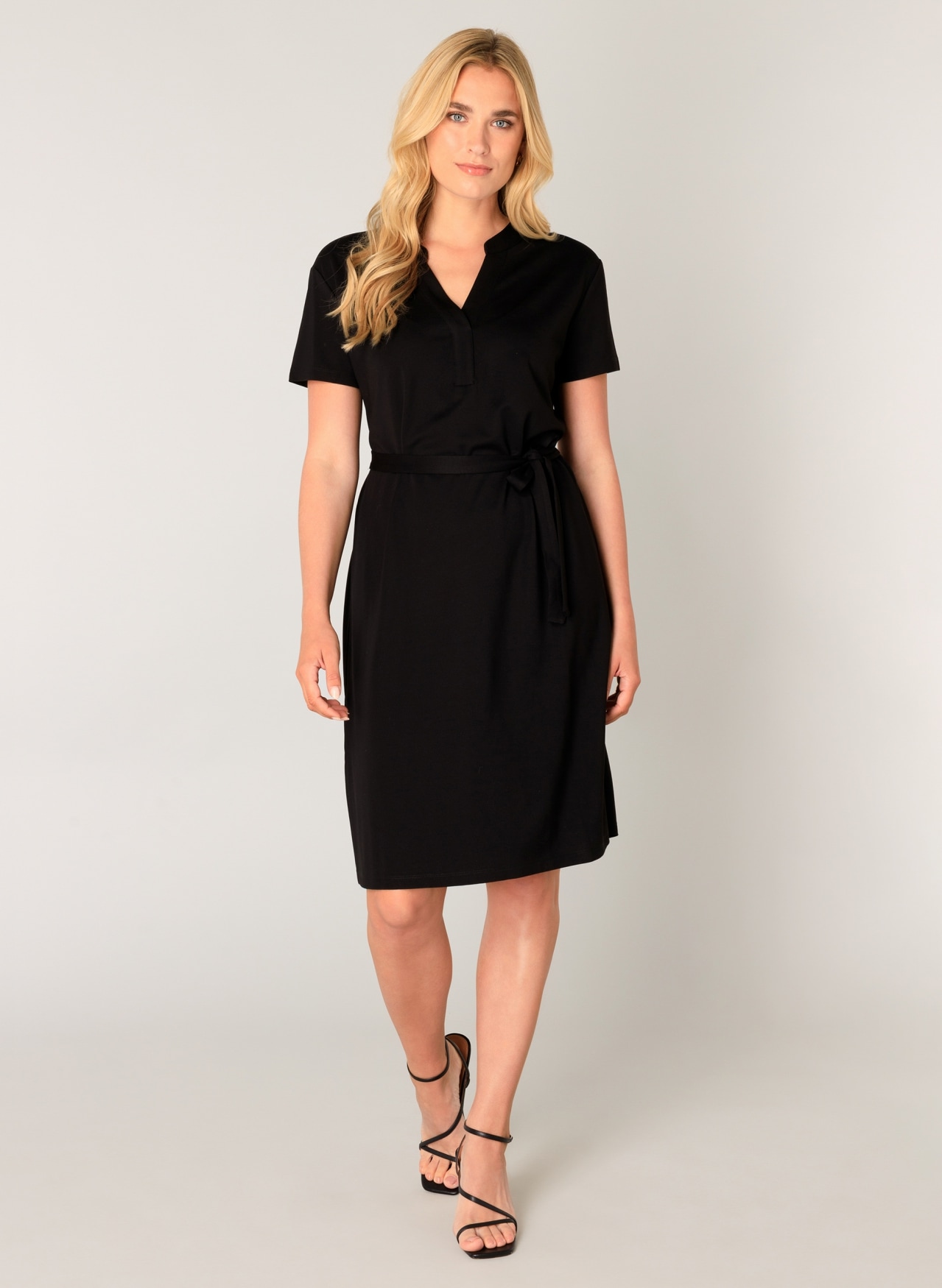 Base Level Sommerkleid »YEN«, mit Bindegürtel
