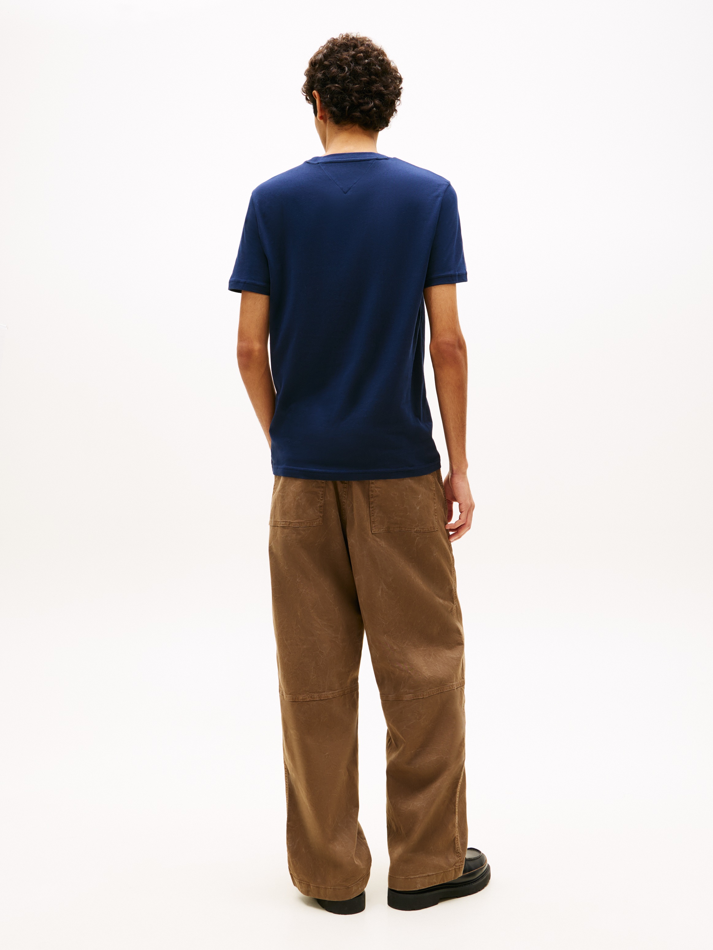 Tommy Jeans Rundhalsshirt »TJM XSLIM 2PACK JERSEY TEE EXT« Packung, 2er-Pack,  Logostickerei, 2Pack