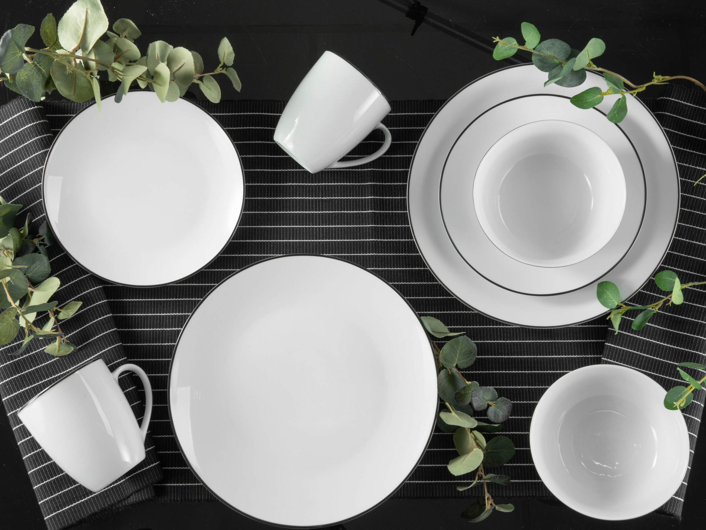 CreaTable Liniendekor handgemaltes | Kombiservice tlg.), »Luna BAUR 16 Line«, Black (Set,