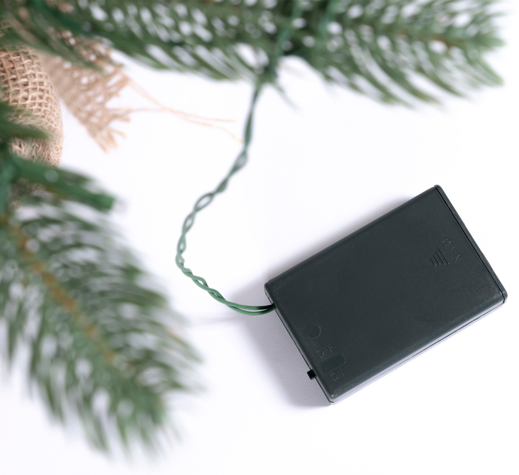 Nordmanntanne, | Jutebeutel Weihnachtsdeko kaufen Künstlicher Winterworld Batteriebetrieb den BAUR IC künstlicher »LED-Tannenbaum, Weihnachtsbaum Christbaum«, um Betonfuß, mit