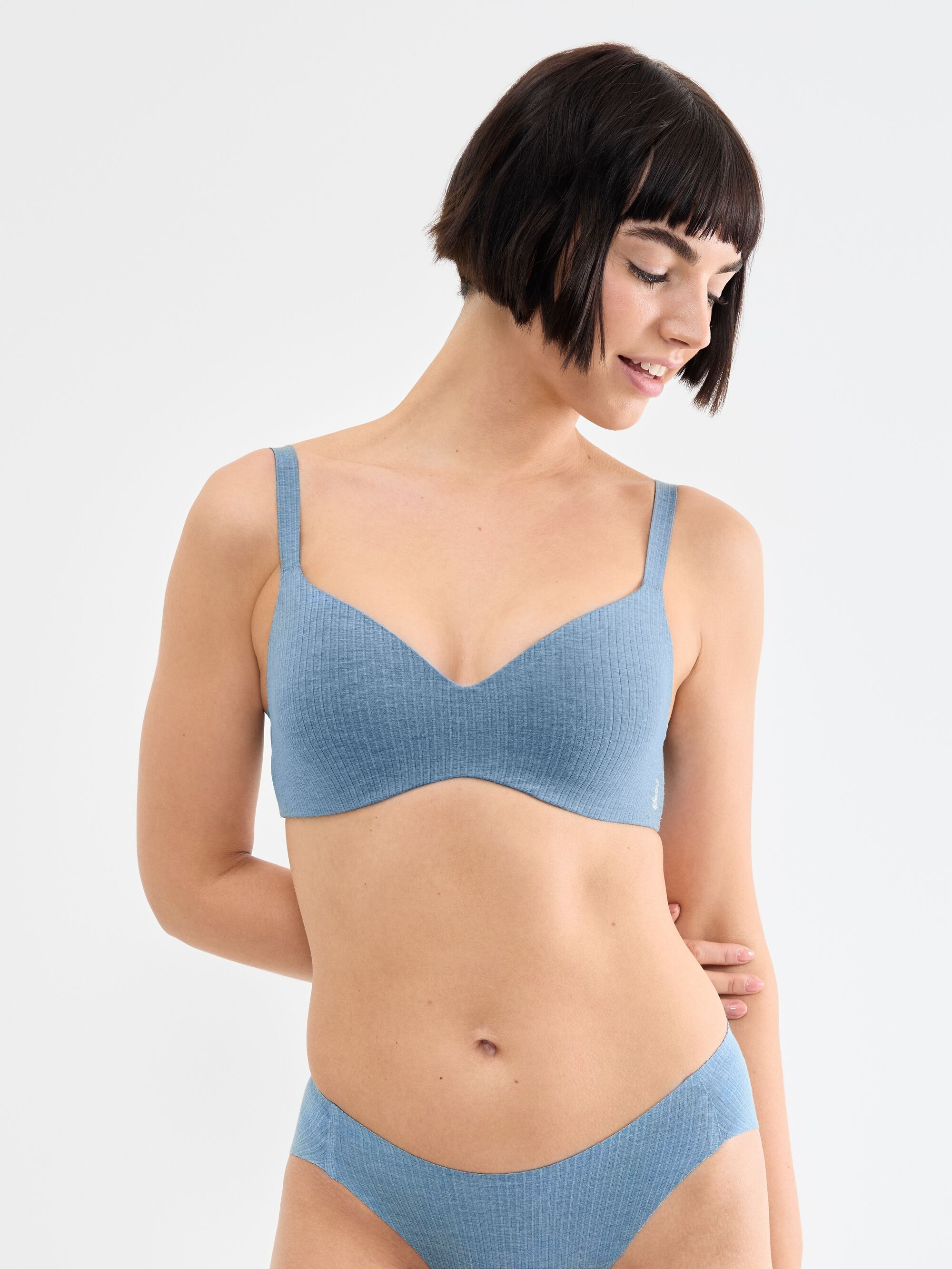 sloggi T-Shirt-BH "ZERO Feel Pure THE UP TShirt Bra" natürlich und unsichtbar