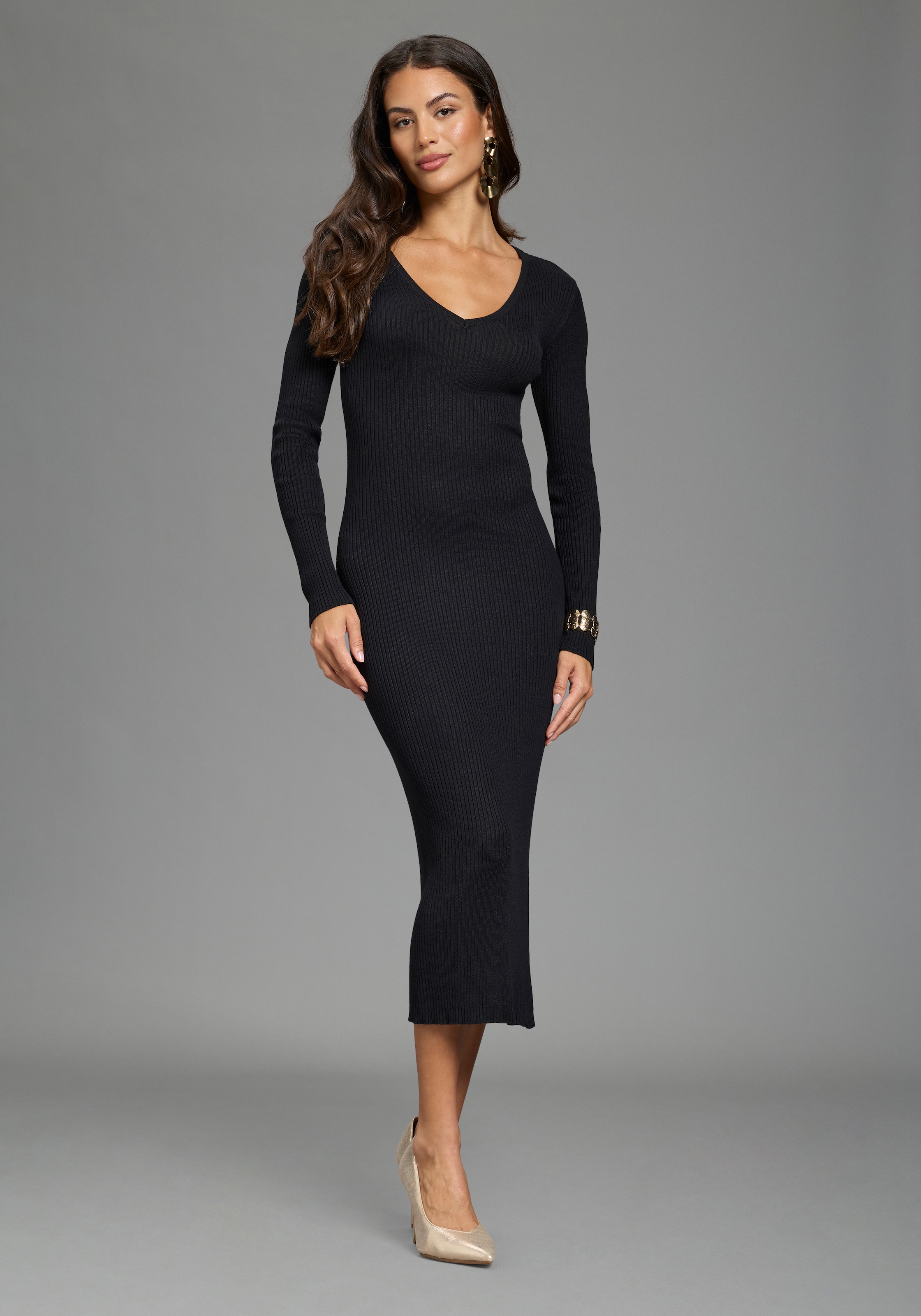 AJC Strickkleid in Midilänge mit seitlichem Schlitz und Vneck