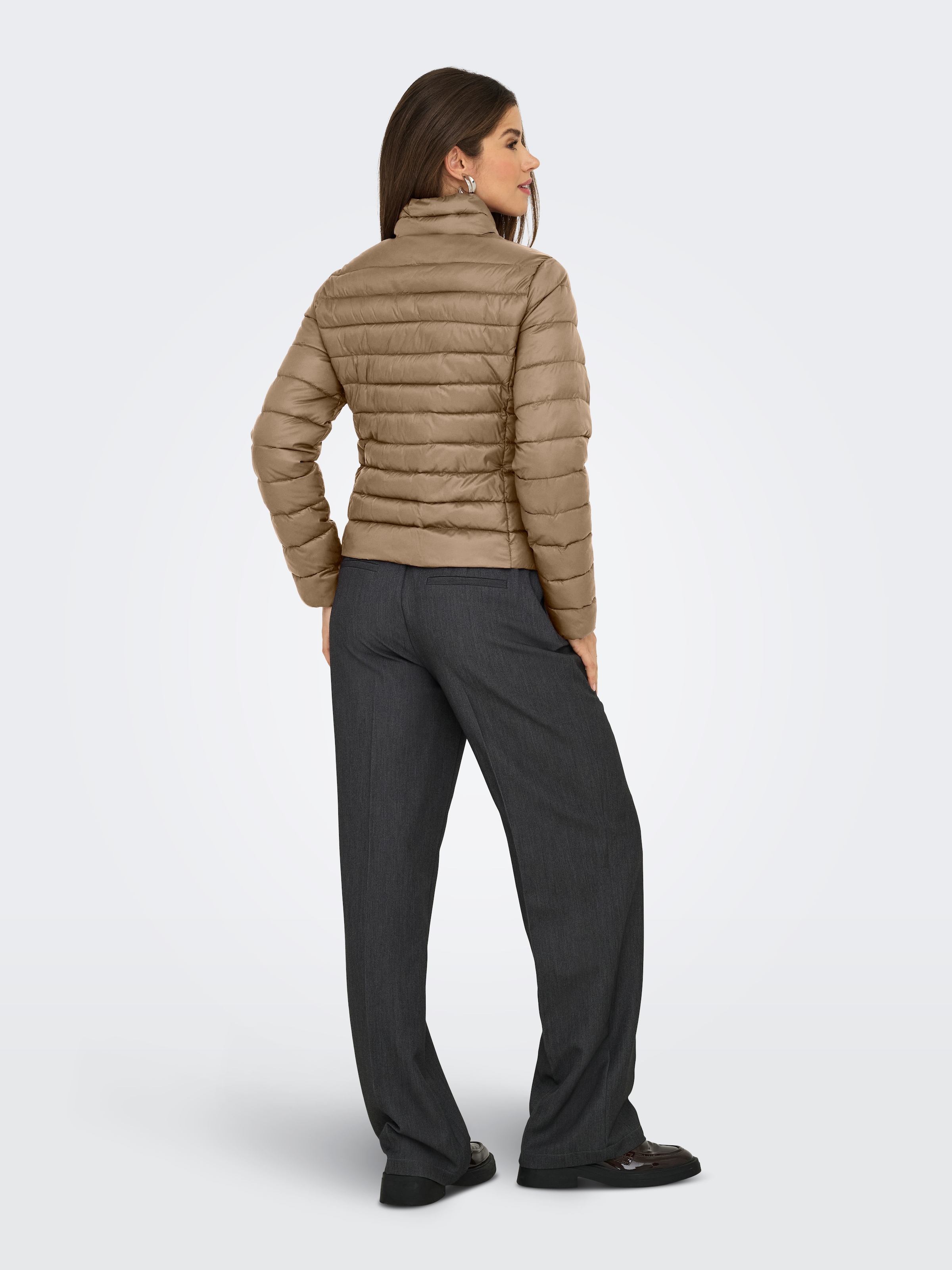 ONLY Outdoorjacke »ONLTAHIA LW QUILTED JACKET OTW NOOS«, ohne Kapuze