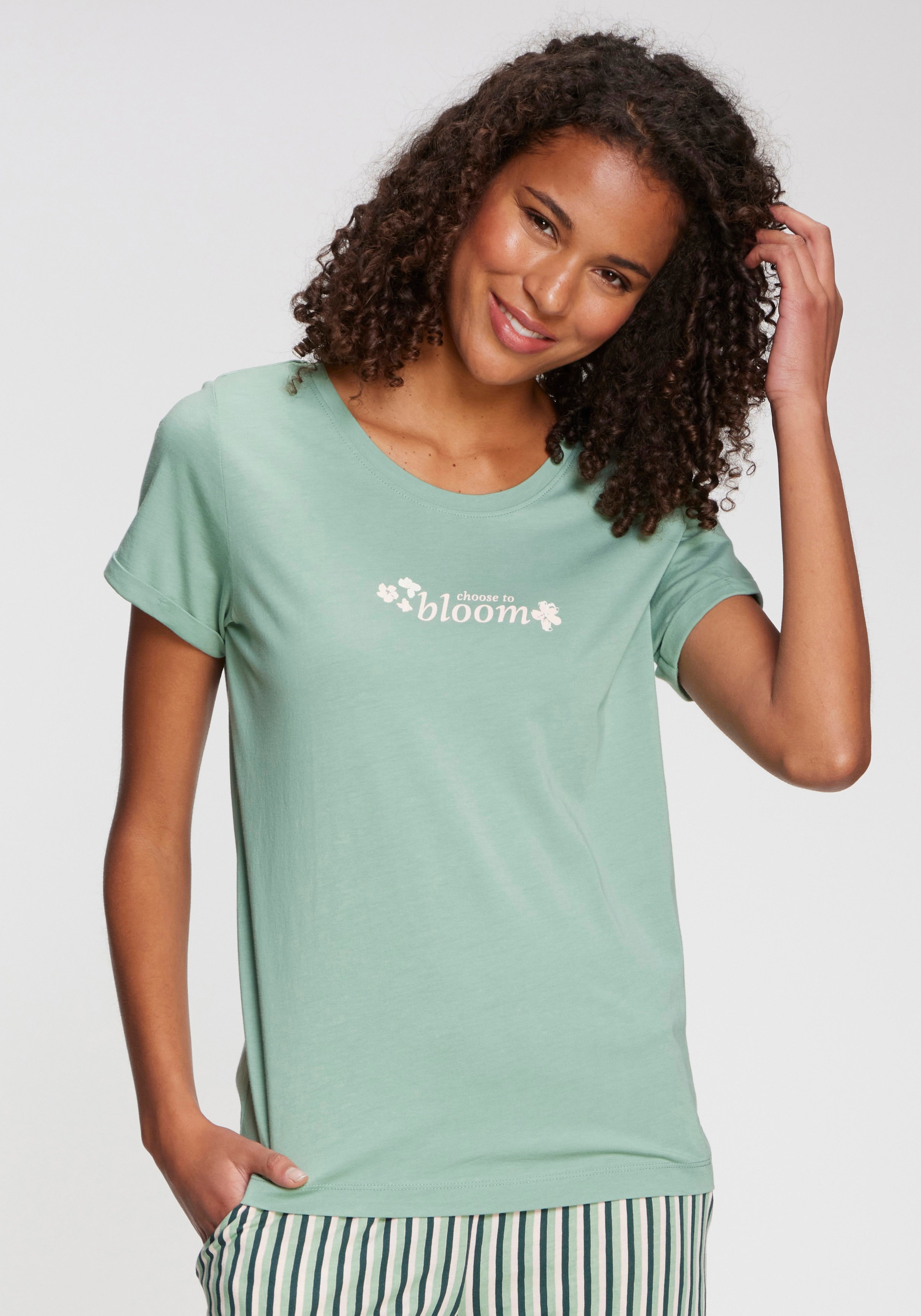 s.Oliver Pyjamaoberteil, Mit kleinem Frontprint günstig online kaufen