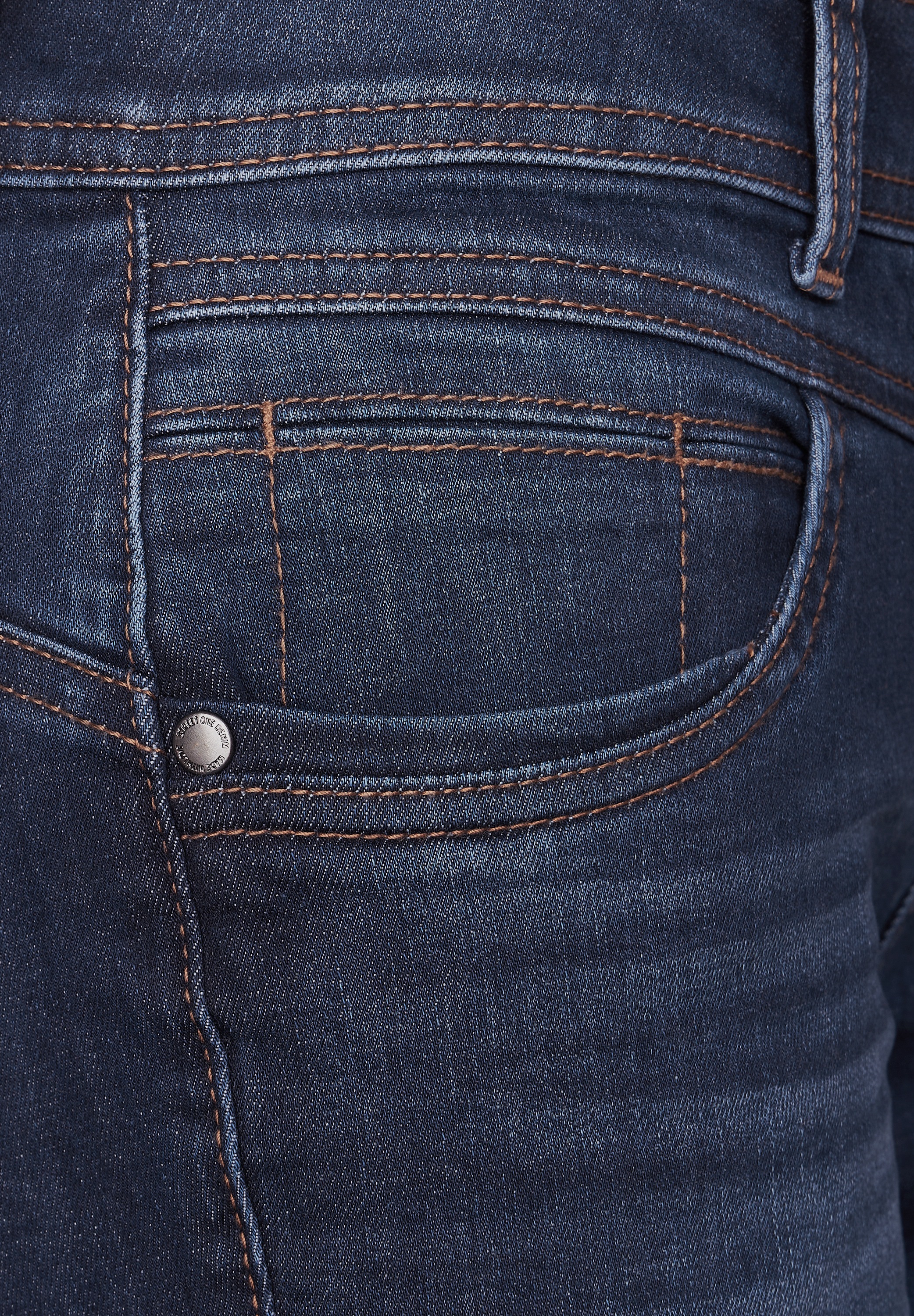 STREET ONE Comfort-fit-Jeans, mit Doppelknopf