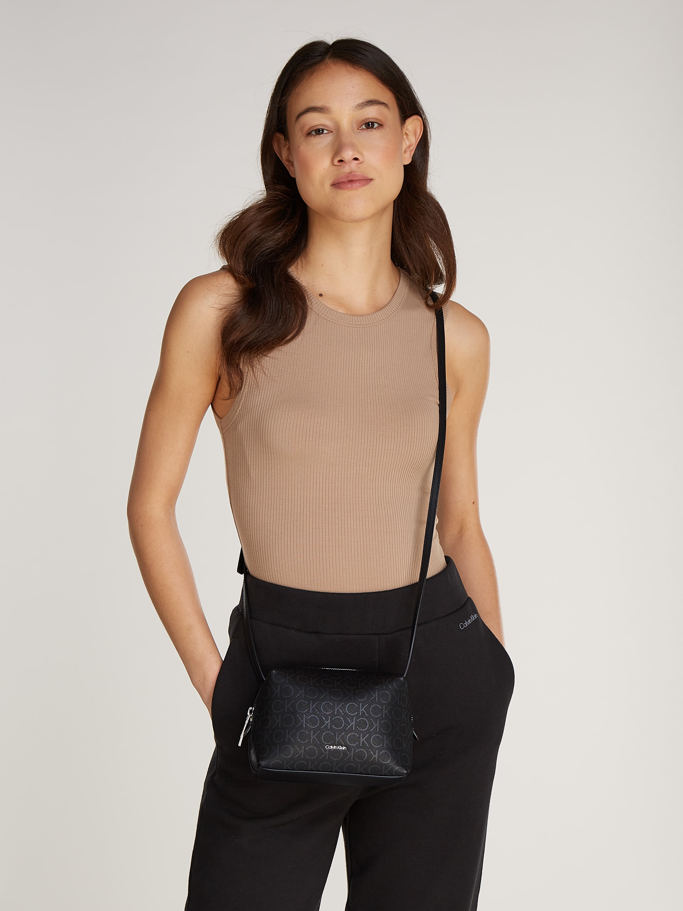 Calvin Klein Mini Bag »CK MUST MINI BAG_MONO«, Schultertasche Umhängetasche Handtasche Damen