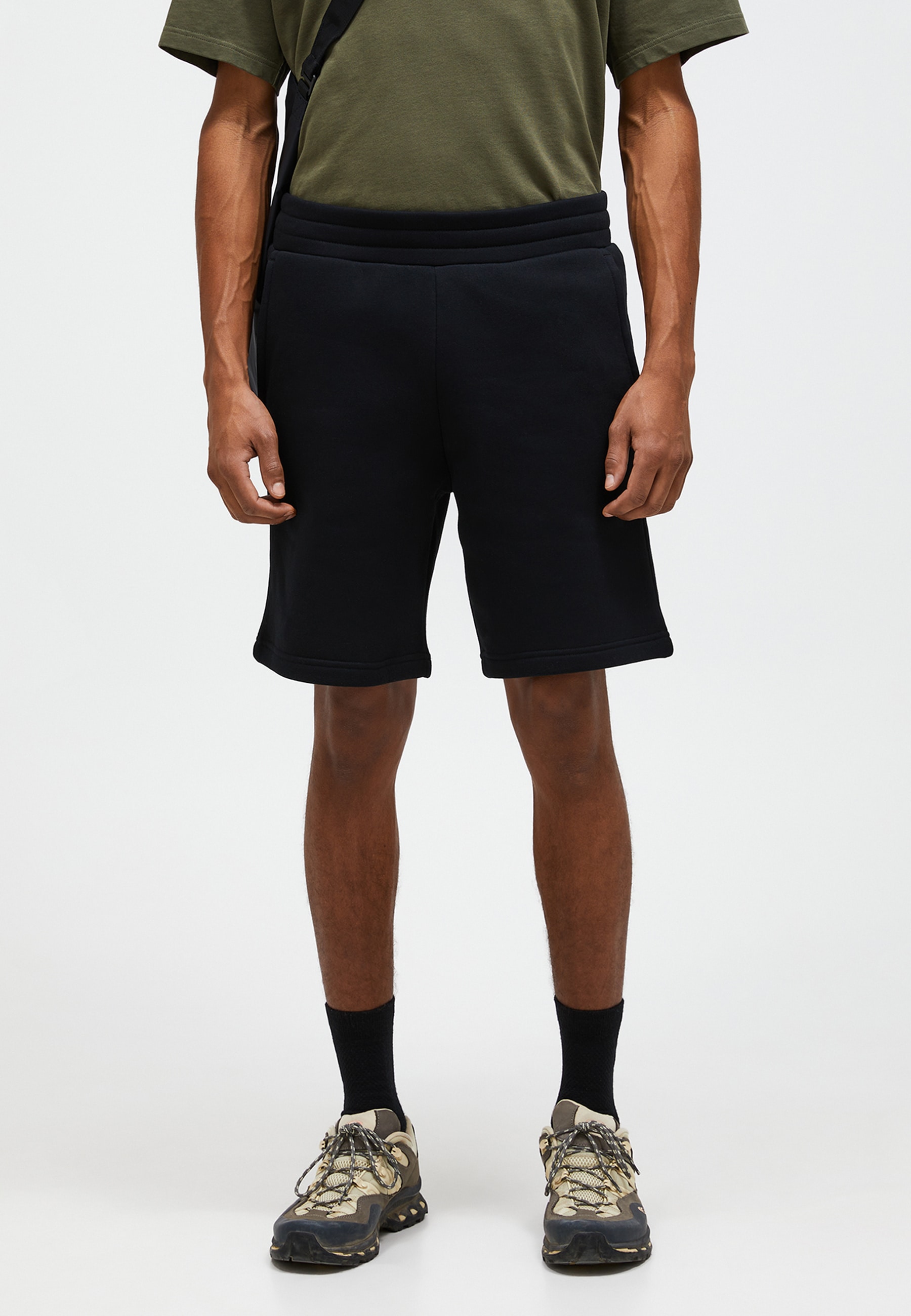 Peak Performance Sweatshorts »M Original Sweat Shorts«  mit sportivem Design