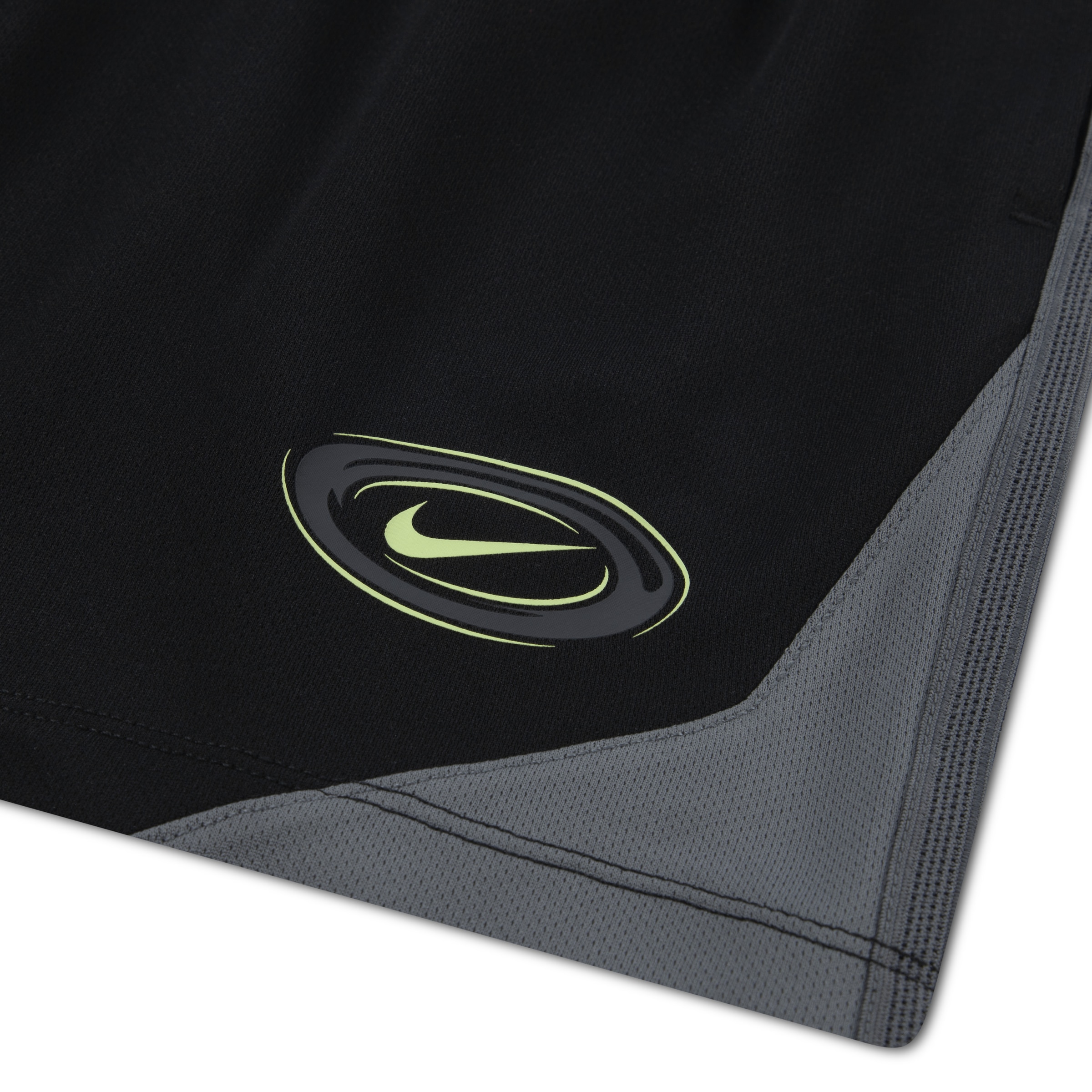 Nike Sportswear T-Shirt & Shorts »NKB B NK DF SWOOSH LOVE SHORT« 2 für Kinder, für sportliche Aktivitäten, sportlicher Stil