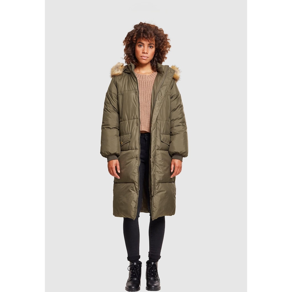 URBAN CLASSICS Winterjacke »Urban Classics Damen Ladies Oversize Faux Fur Puffer Coat«, (1 St.), mit Kapuze