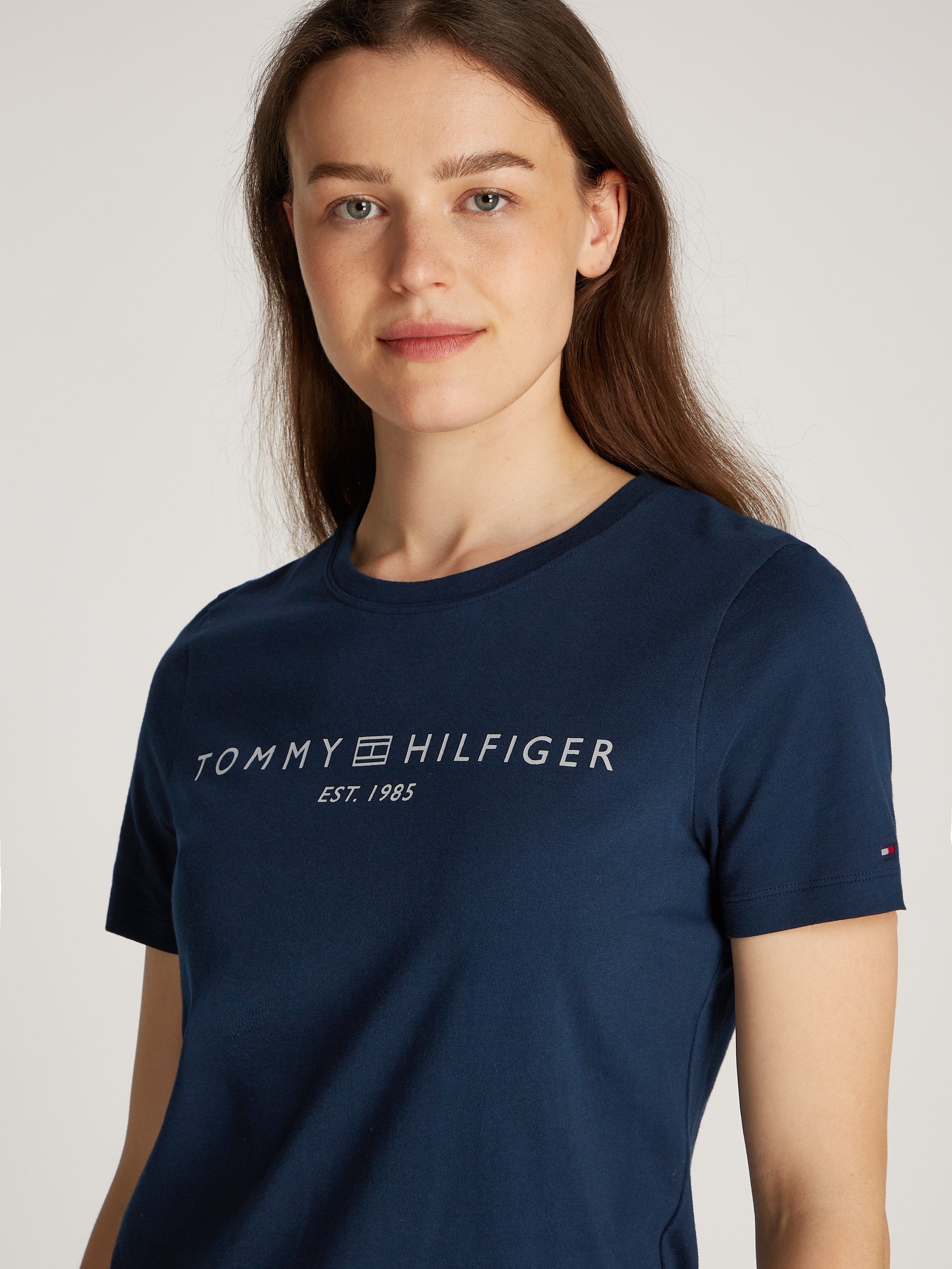 Tommy Hilfiger T-Shirt »REG CORP LOGO C-NK SS«, mit Logoschriftzug