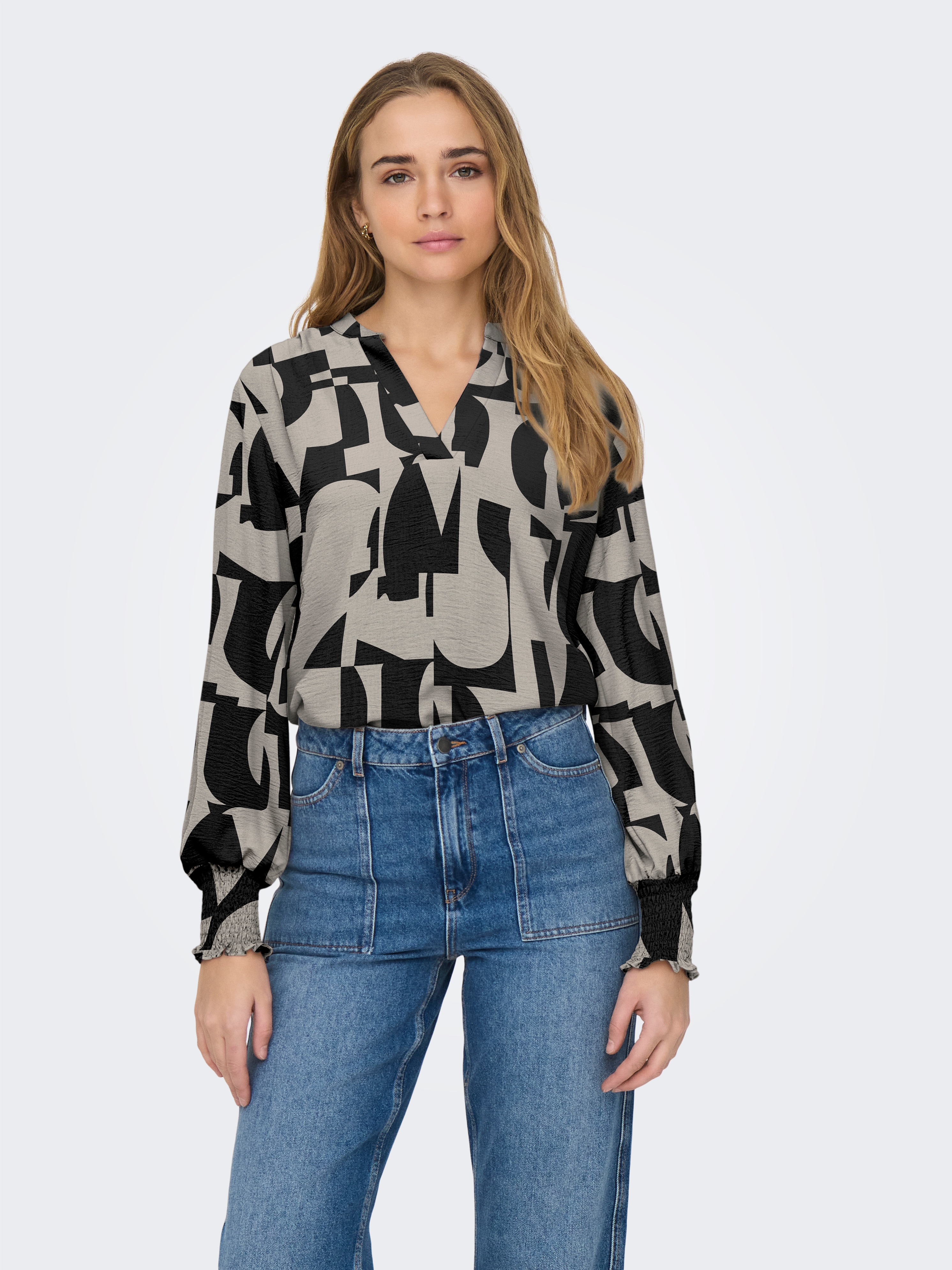ONLY "ONLMETTE V-NECK LS SMOCK TOP NOOS WVN" Kunstfaser, regular fit