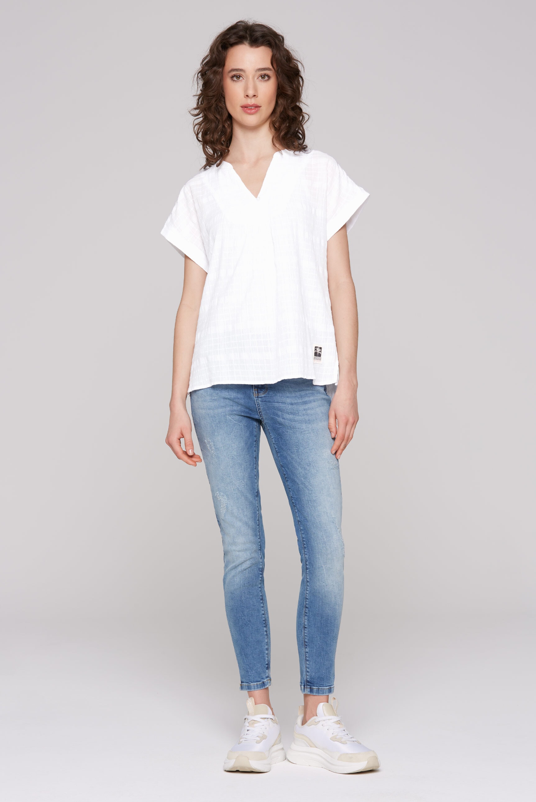 SOCCX Schlupfbluse, im Turn-Up-Look