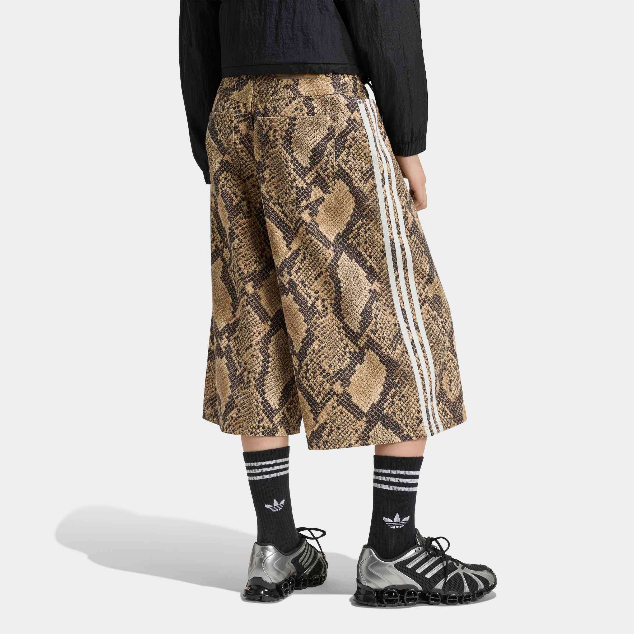 adidas Originals Shorts », DENIM, SCHLANGENPRINT«