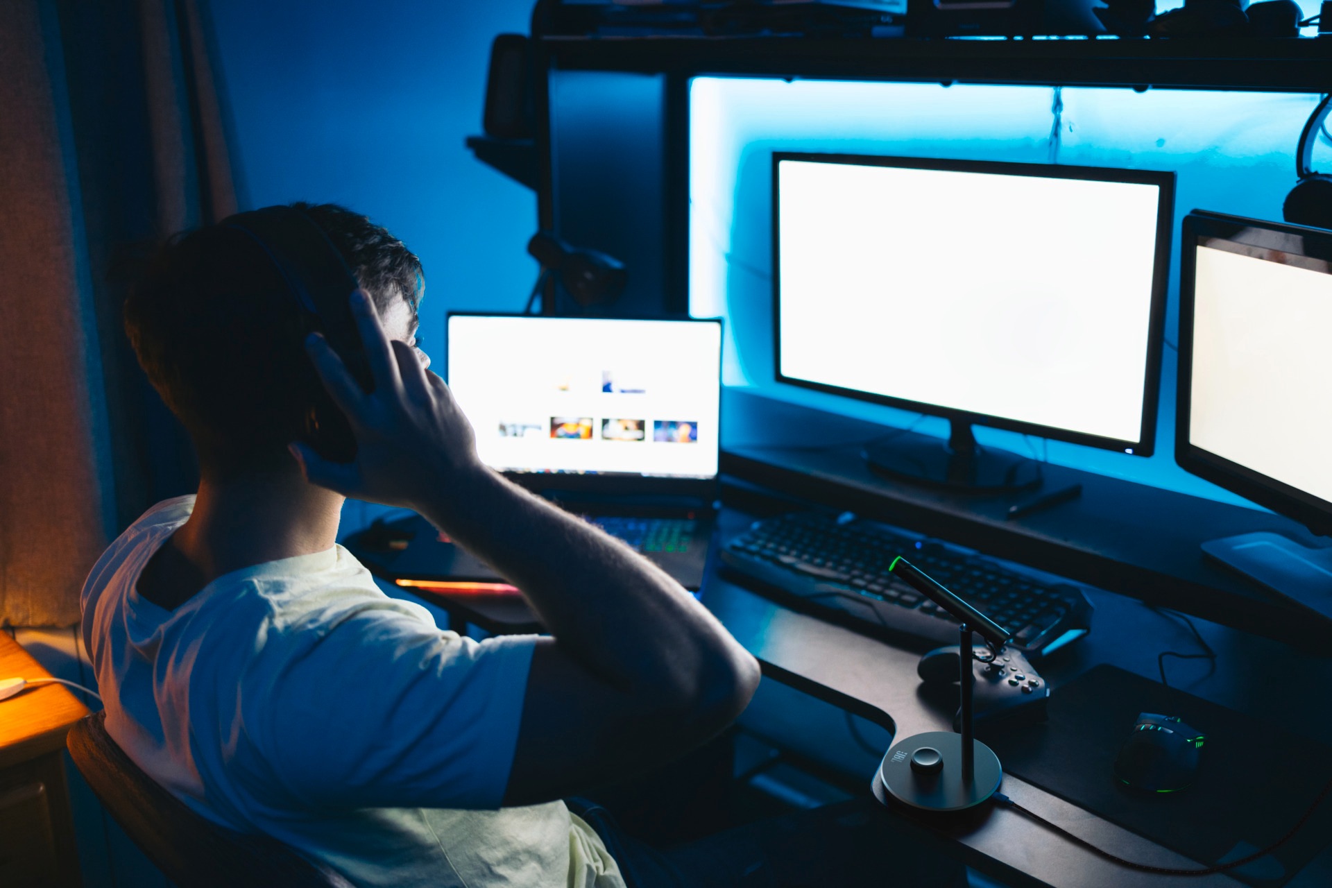 JBL Streaming-Mikrofon »QUANTUM STREAM TALK«, mit Geräuschunterdrückung und integriertem Erschütterungssensor